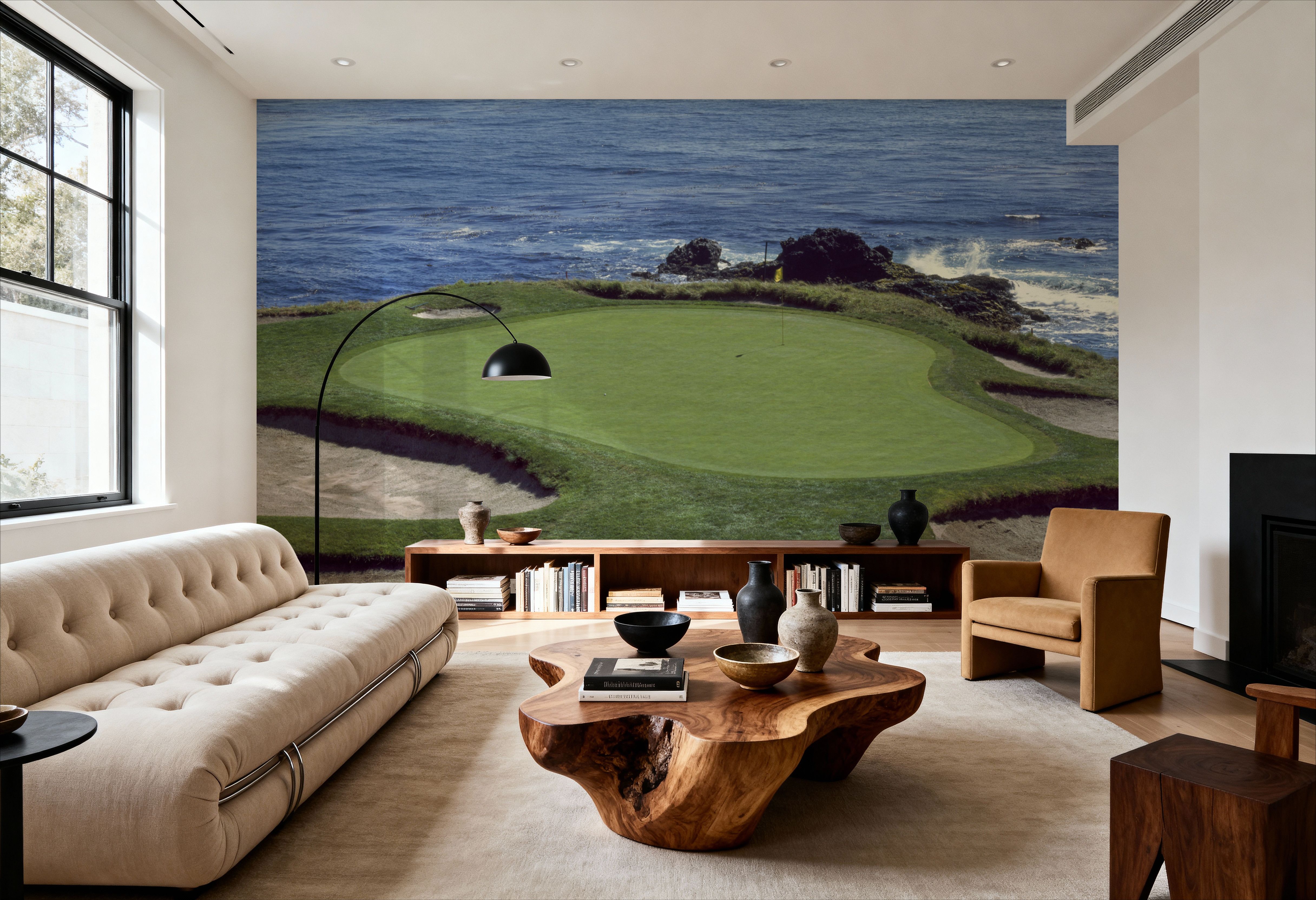 Coastal Green: Golfer's Paradise