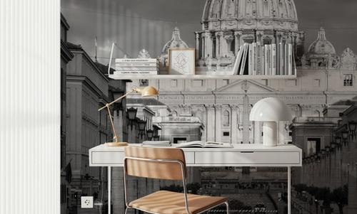St Peter in Focus