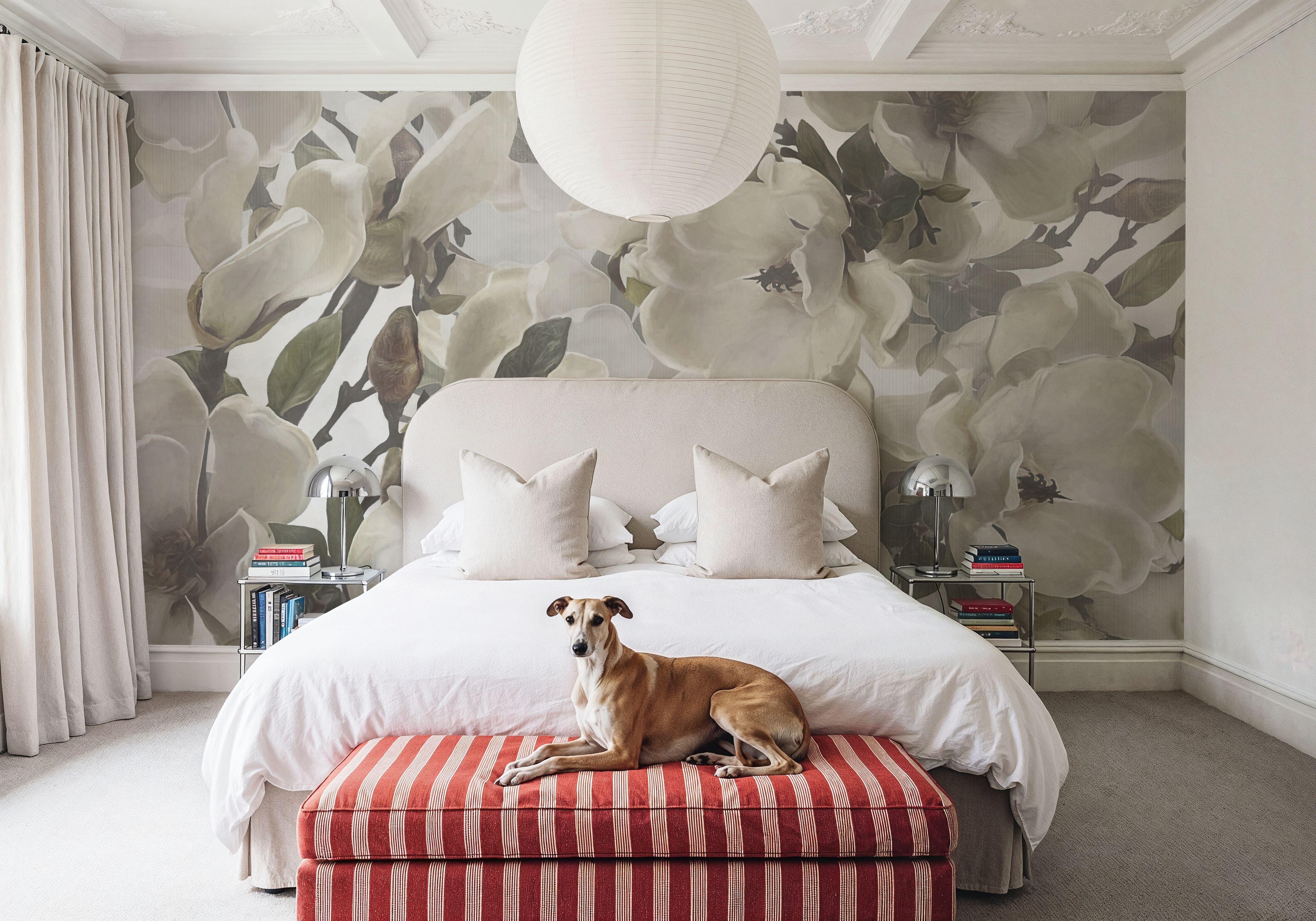 Dreaming of Magnolias Light Green, Wallpaper