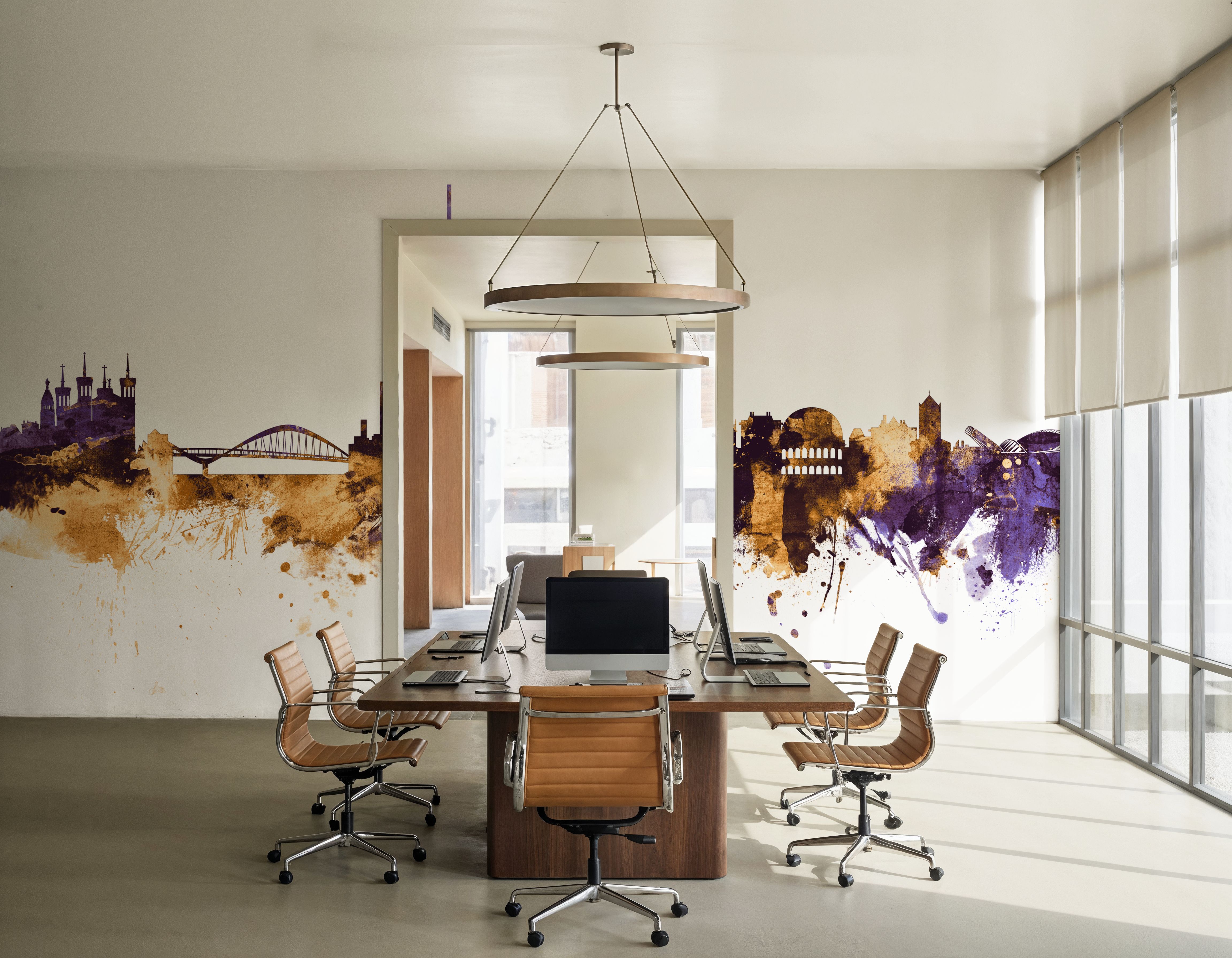 Lyon France Skyline Purlpe & Gold