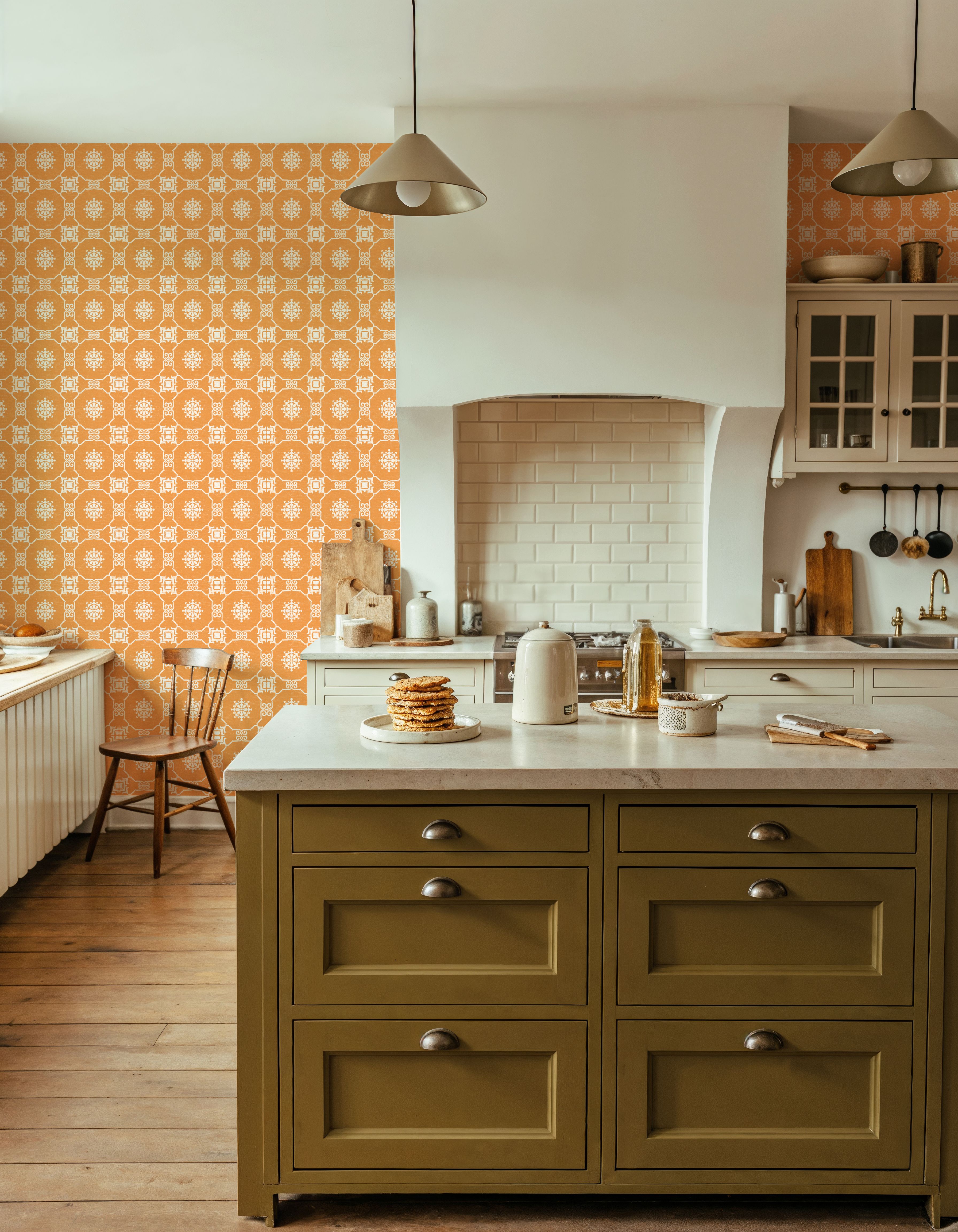 Amadora Connection Orange