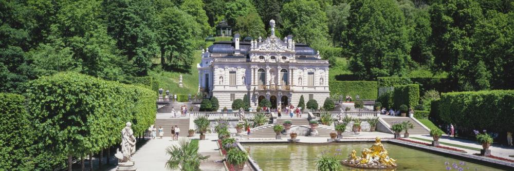 Grand Versailles Estate