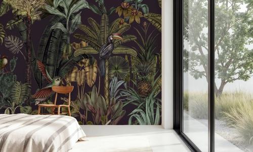 Tropical Wonderland, Plum
