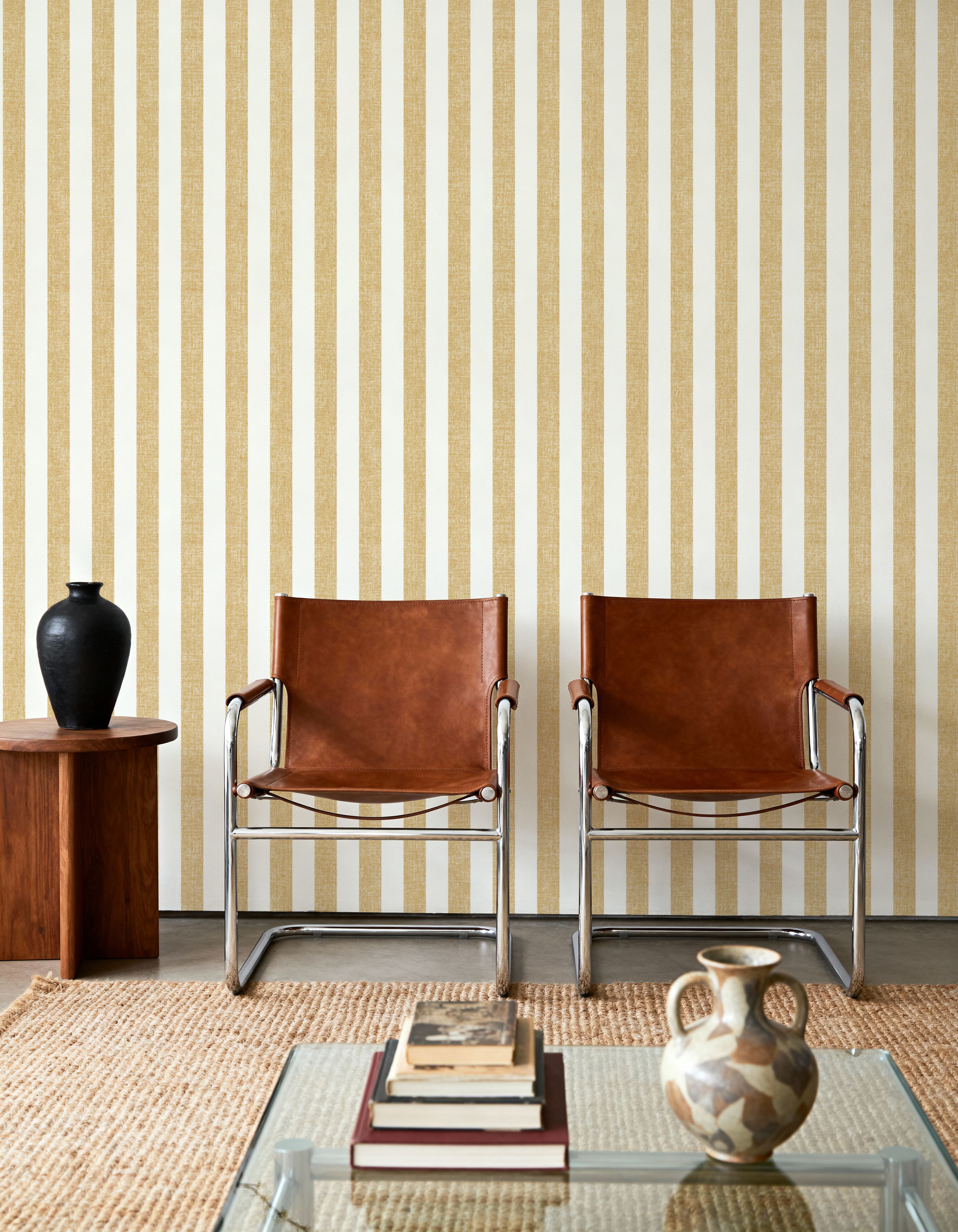 Erie Mustard, Papier peint