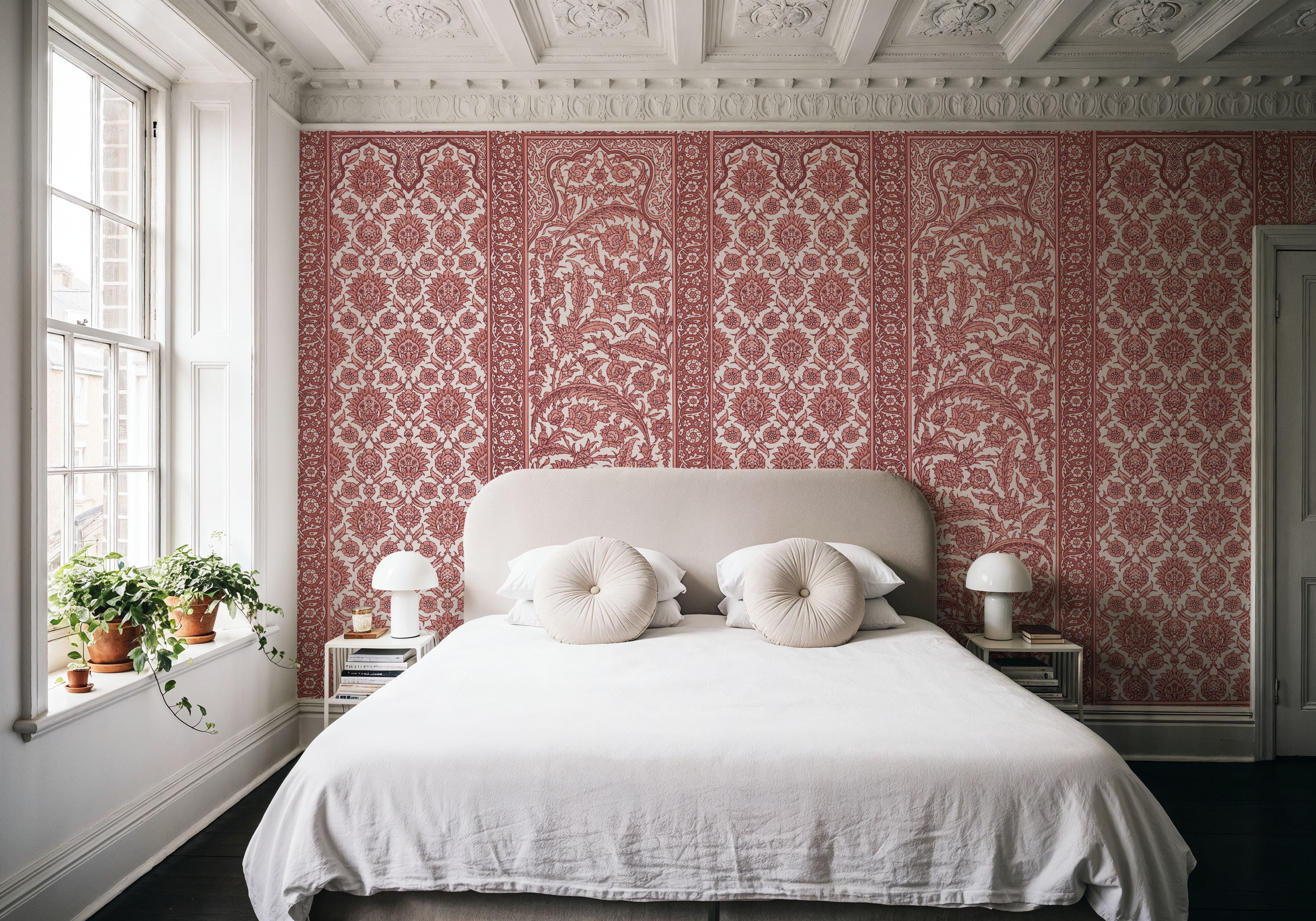 Riad Ornaments, Strawberry