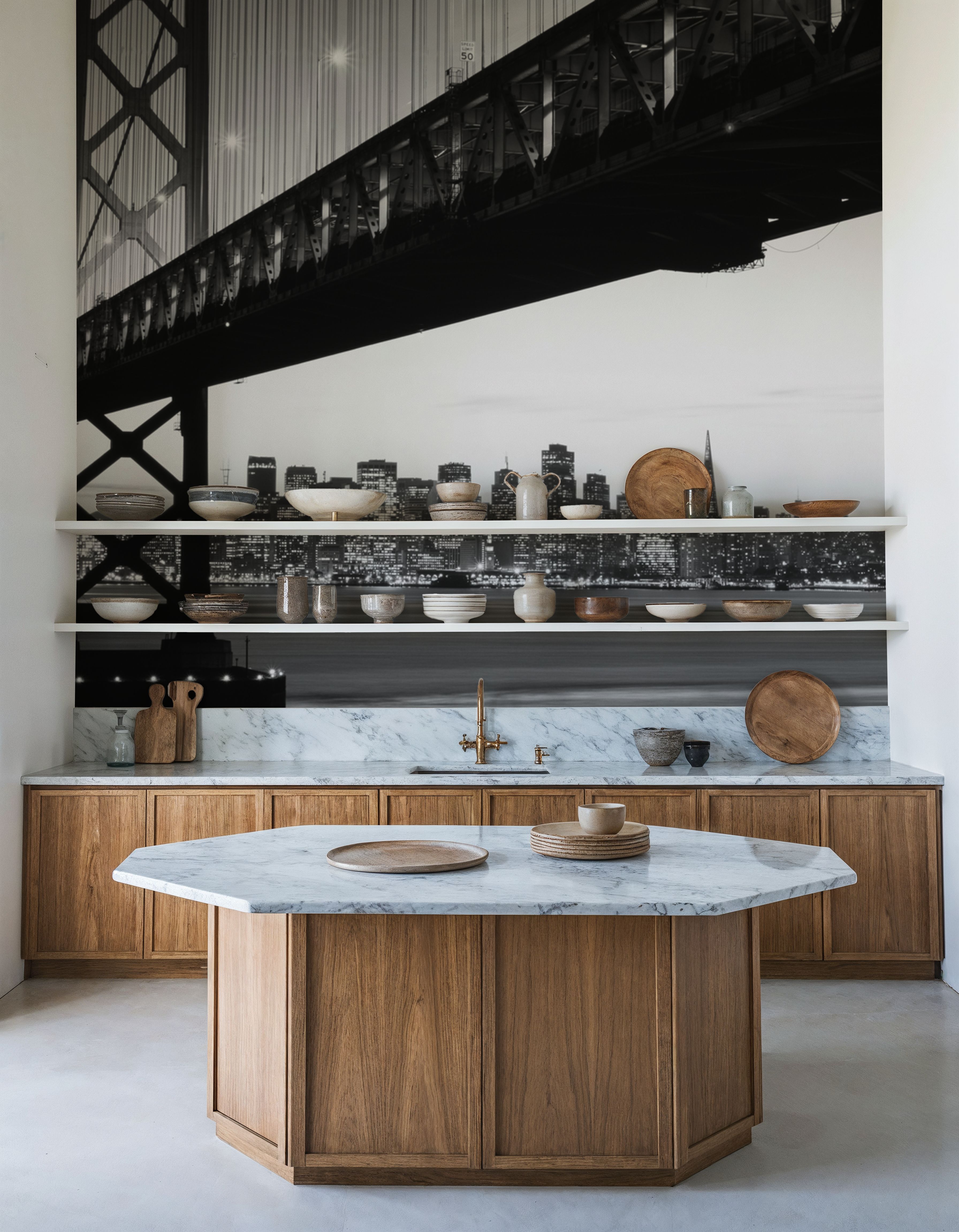 Urban Crossing Black & White