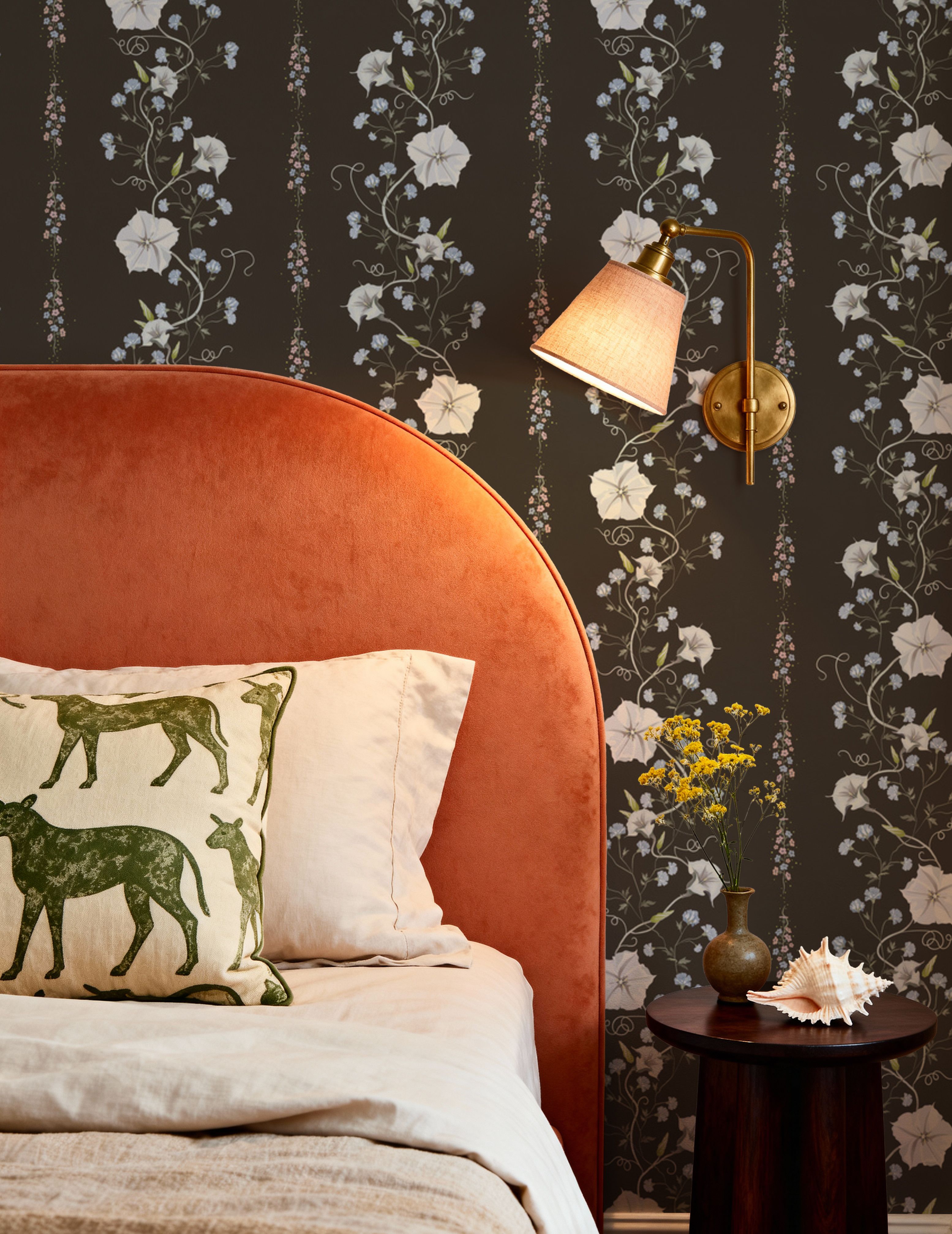 Trailing Flower Stripe, Walnut