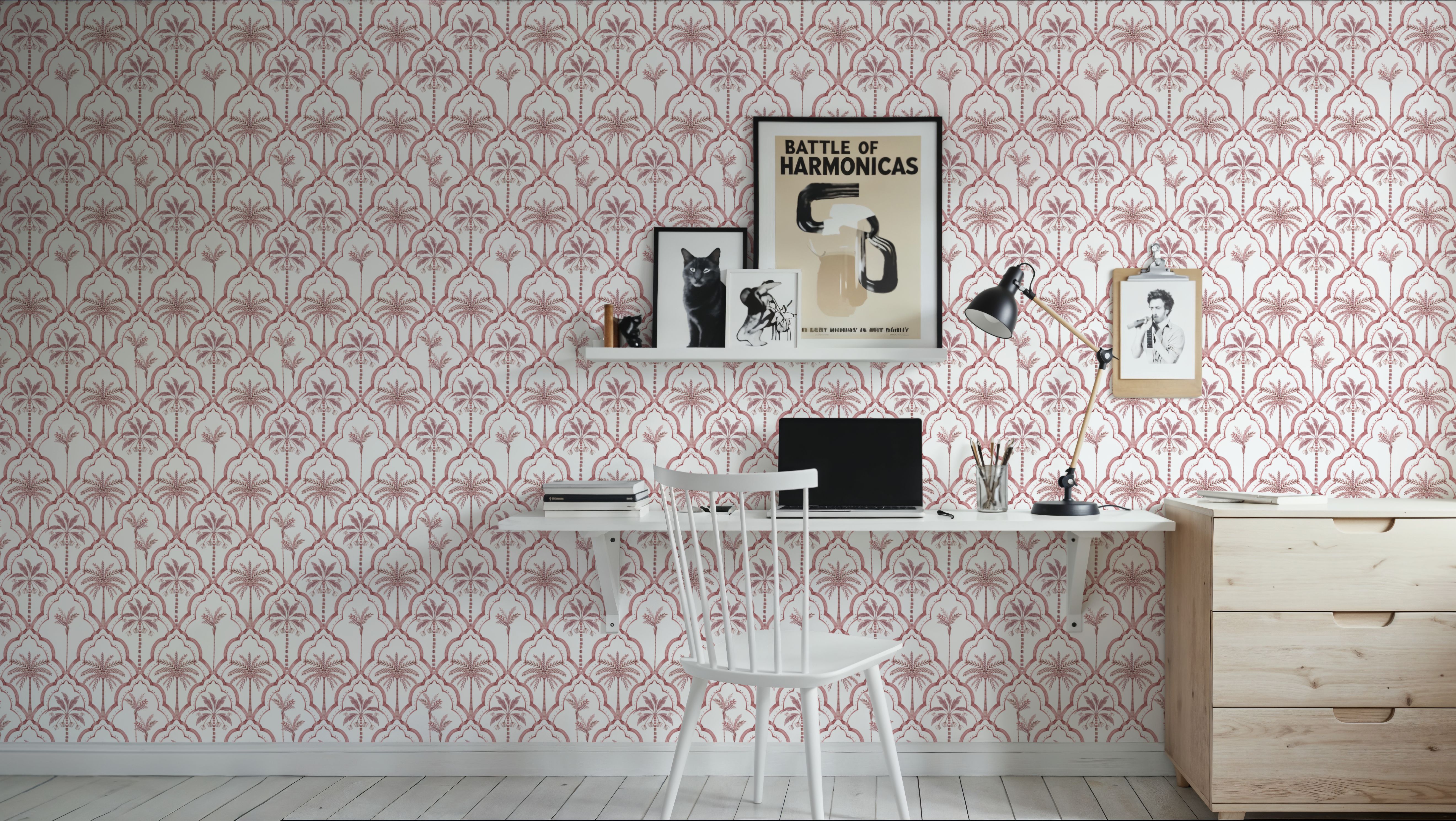 The Palm Lattice, Red