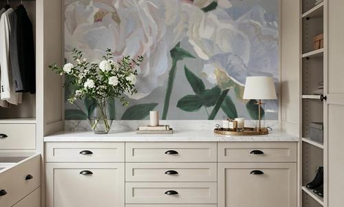 Essence of June Gray