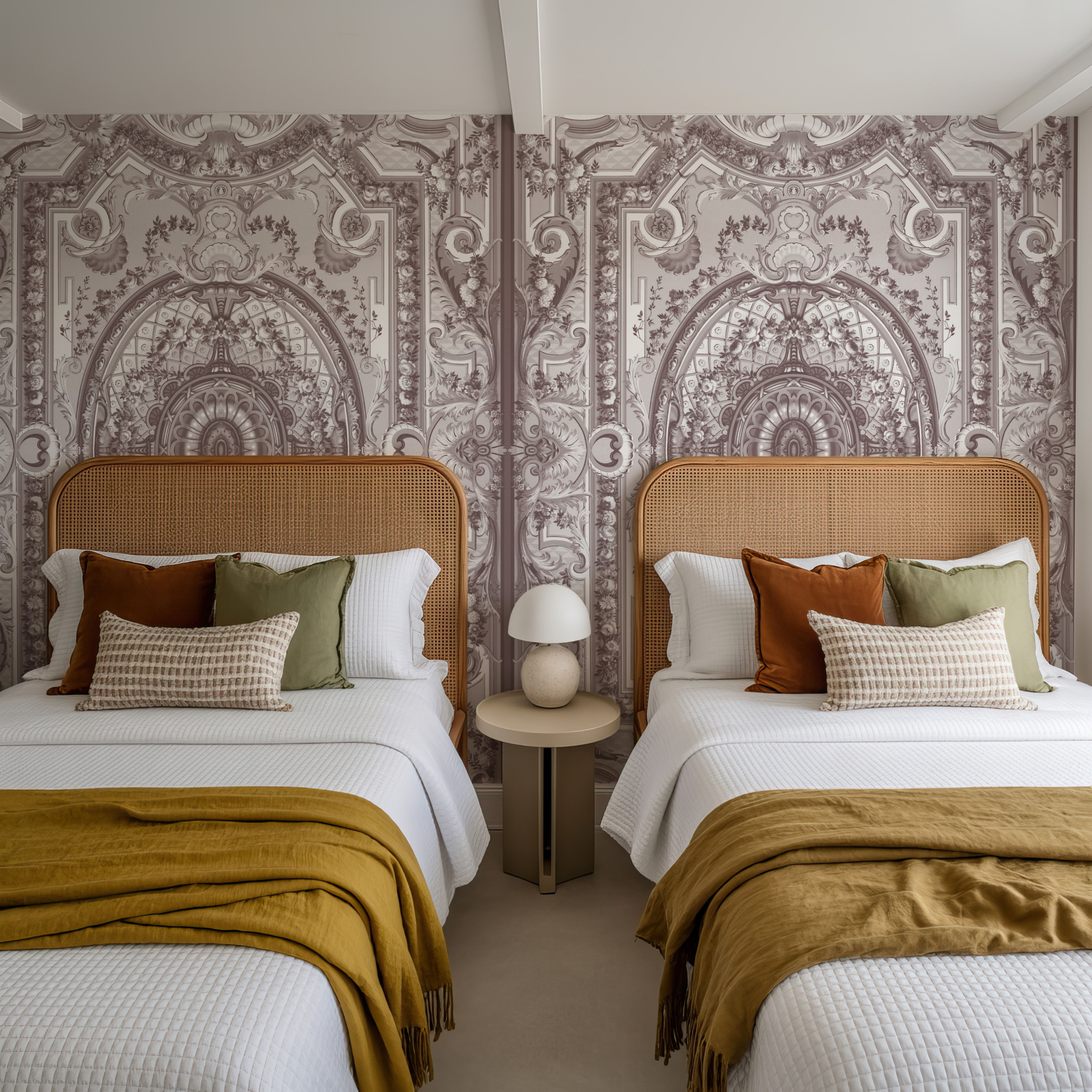 Golden Era, Pink Beige