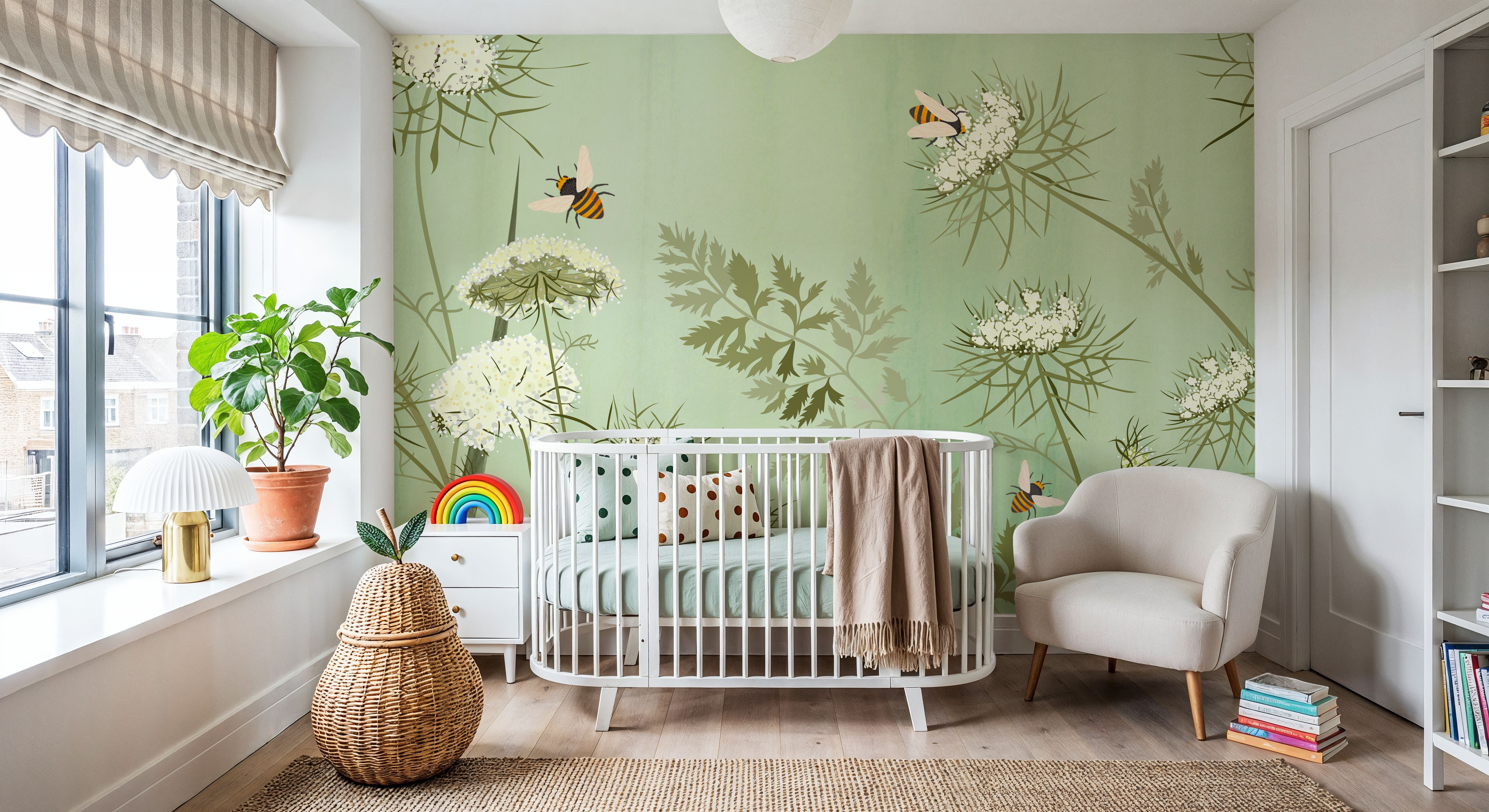 Queen Annes, Fresh Green, Wallpaper