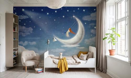 Moon Swing