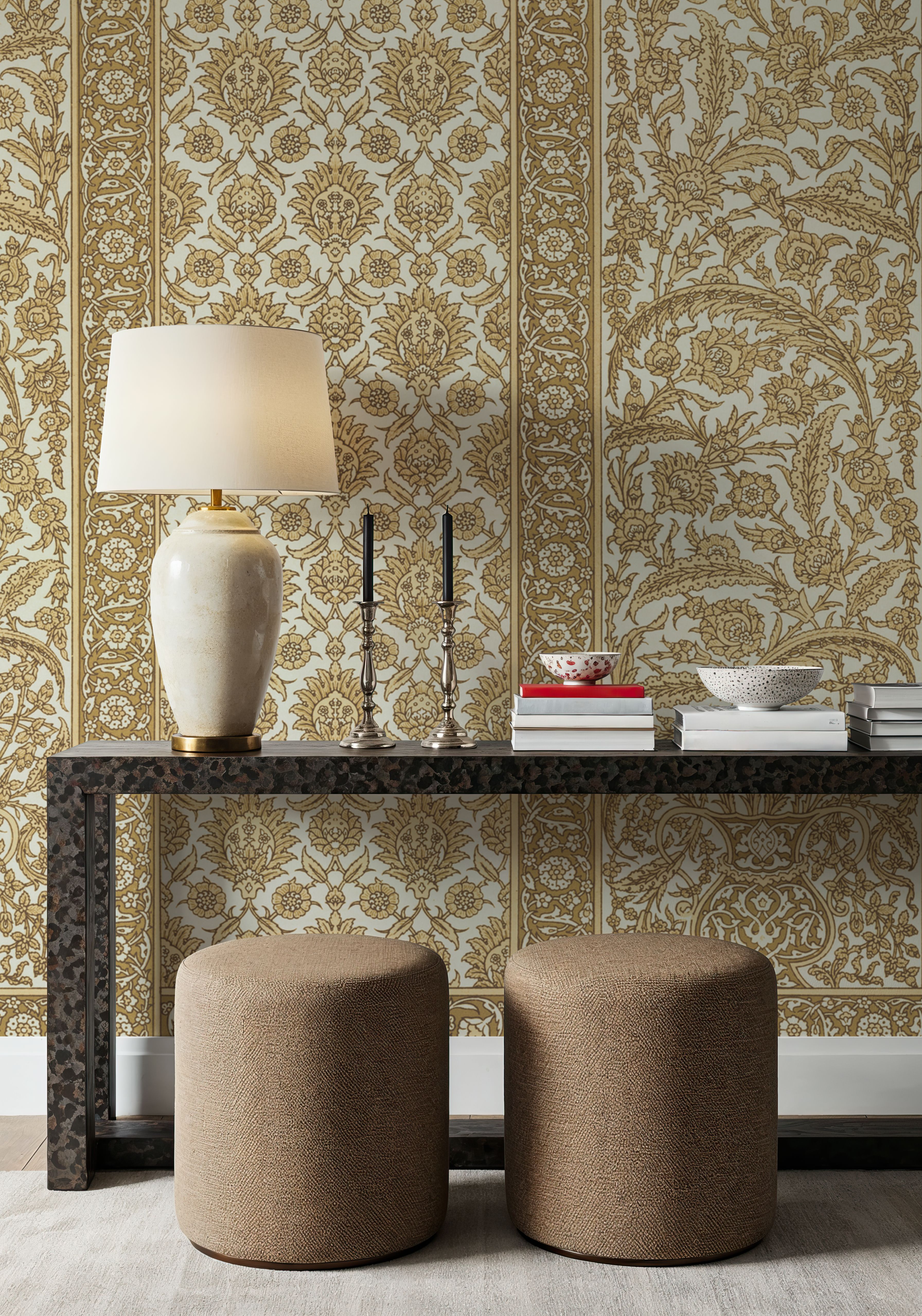 Riad Ornaments, Saffron