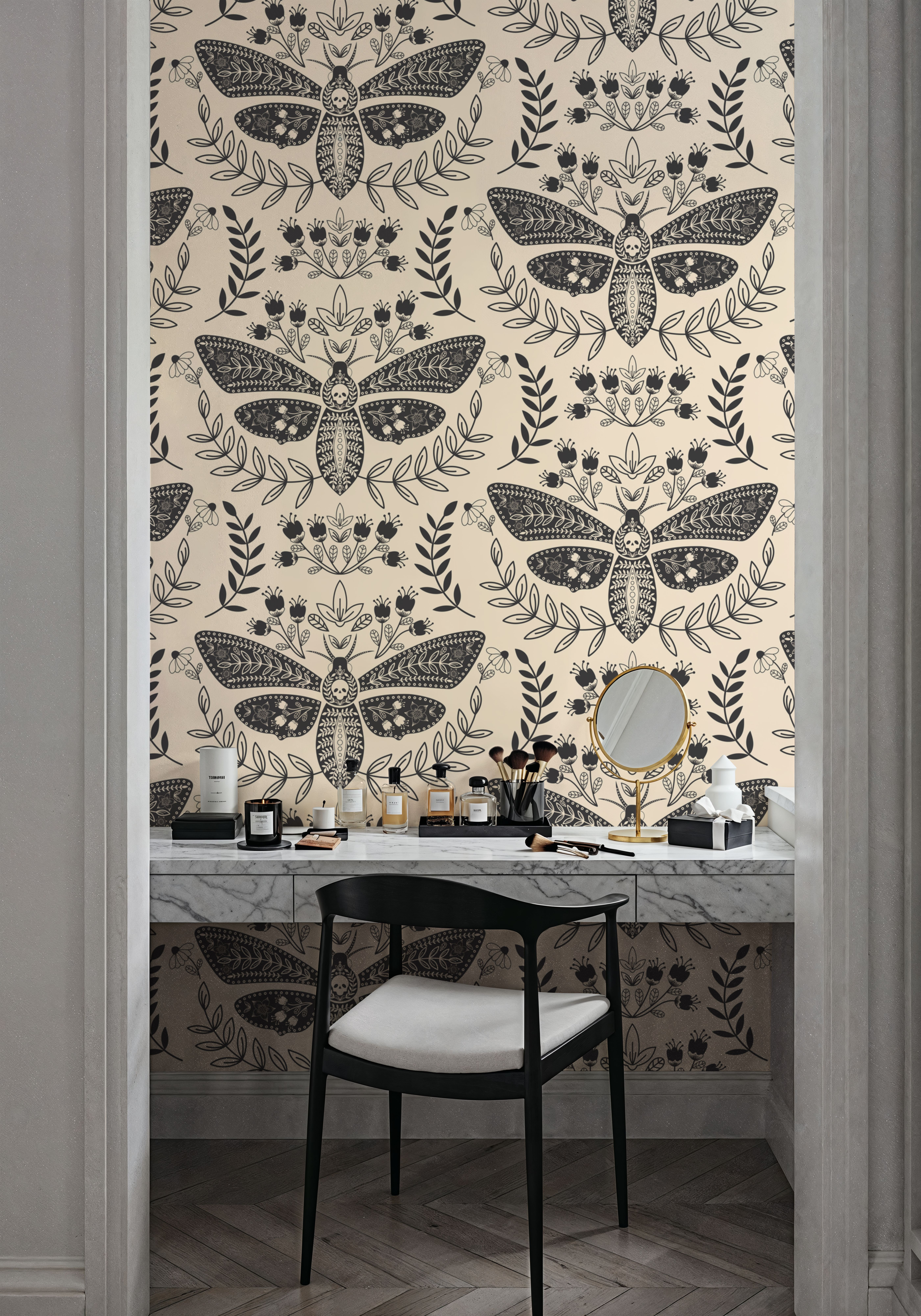 Deaths Head Moth, Grey