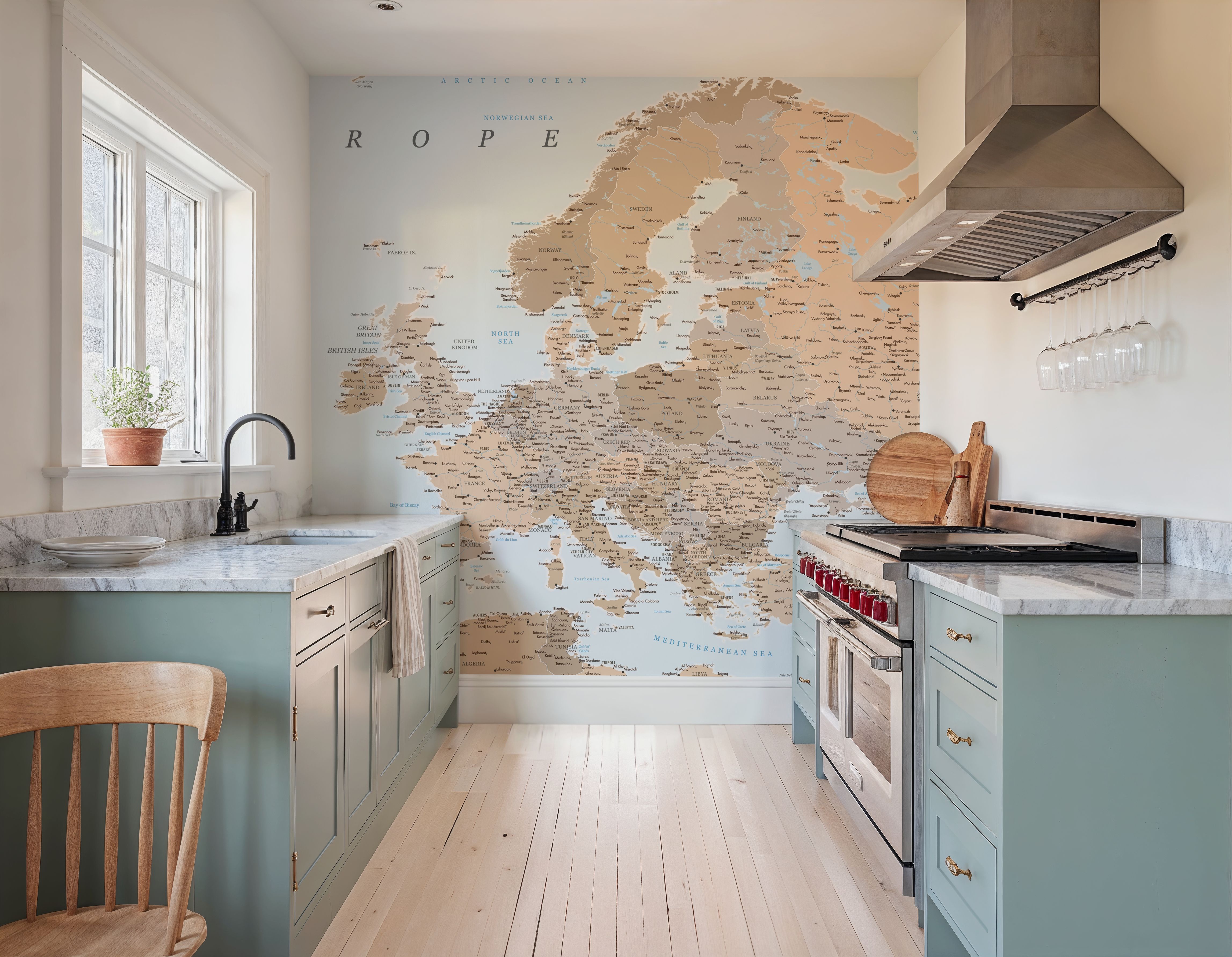 Europe Map Detailed - Lincoln