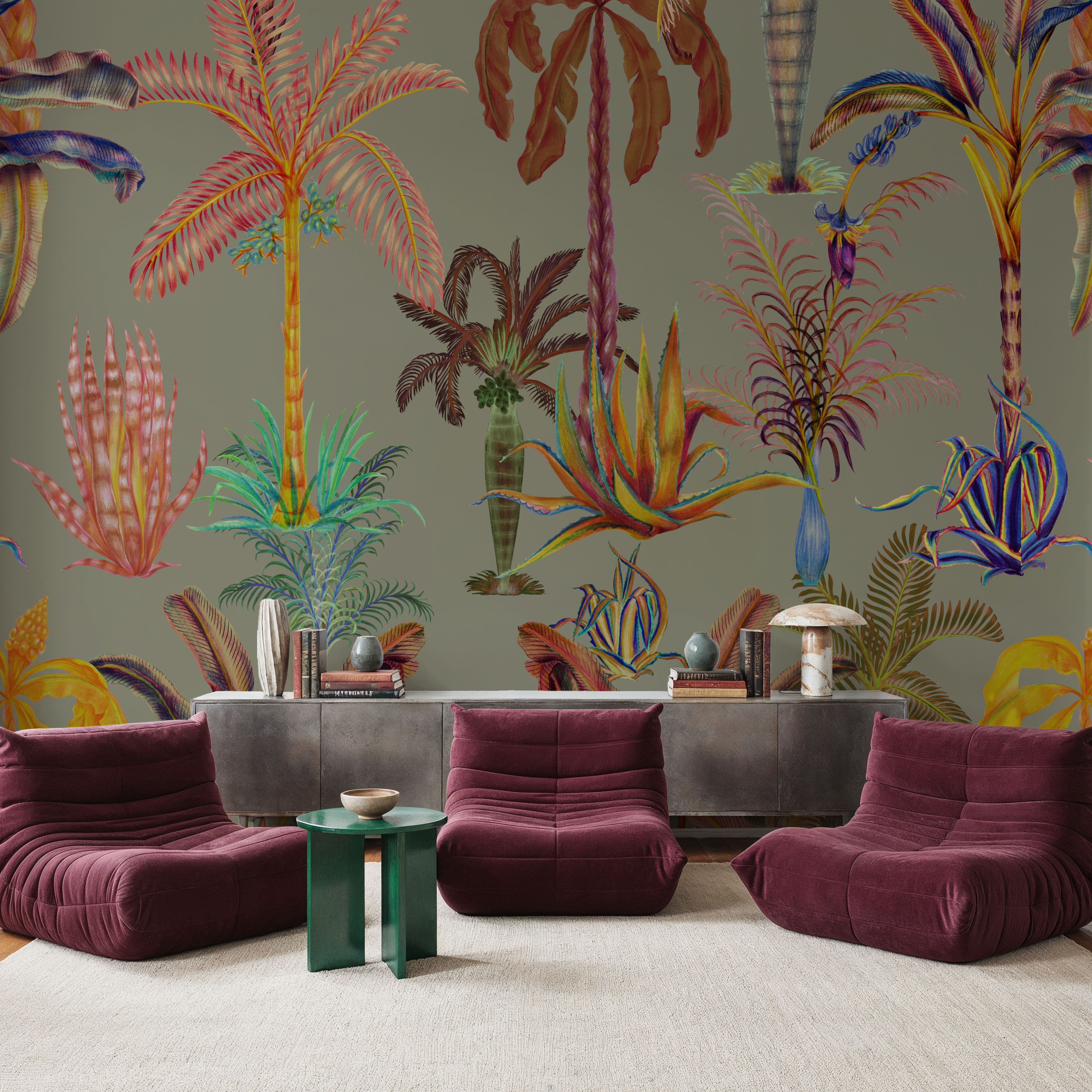 Statement Palms, Laurel