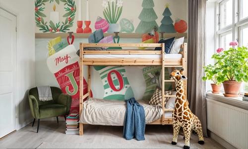 Home for the Holidays IV