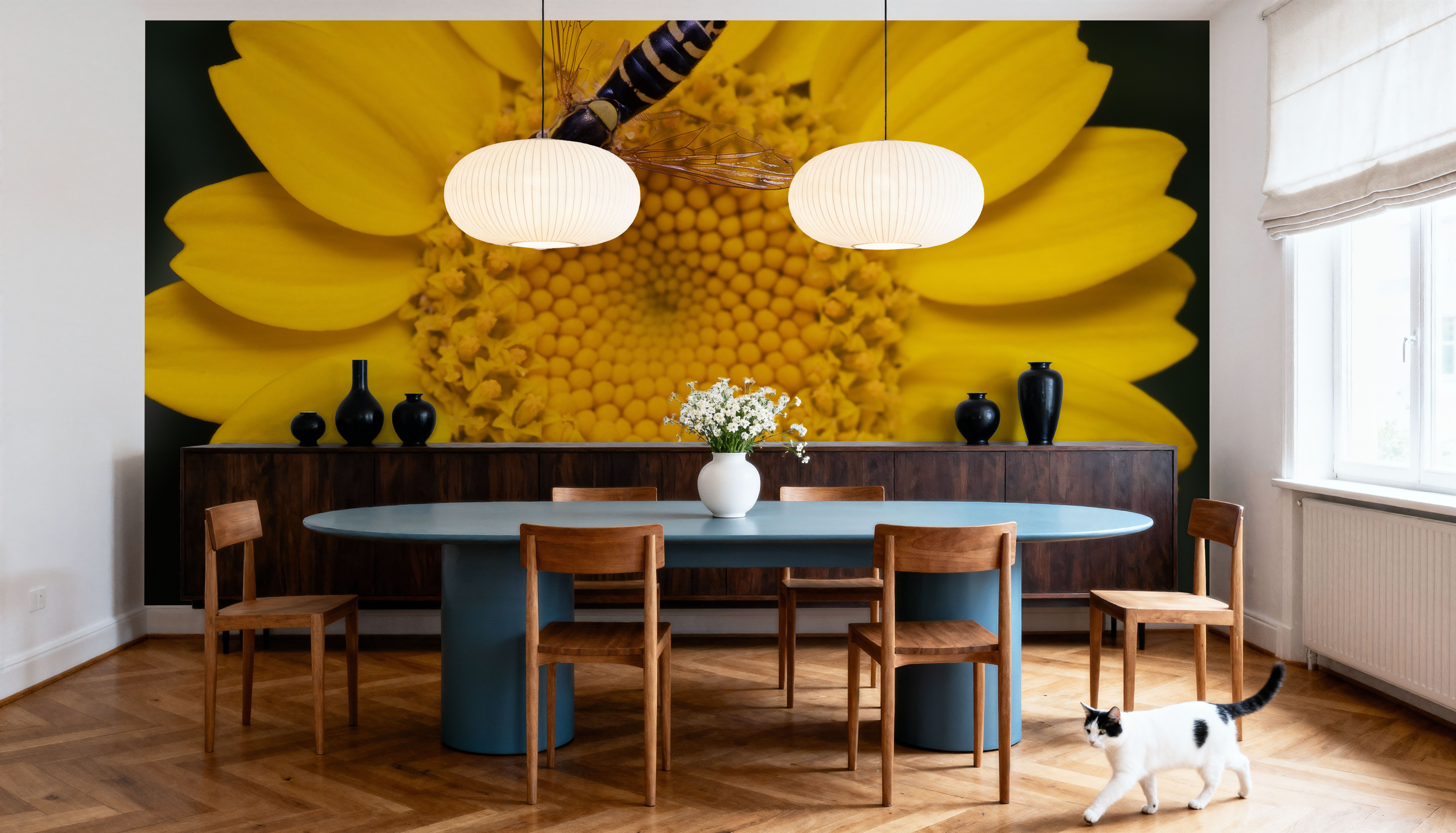 Yellow Attraction