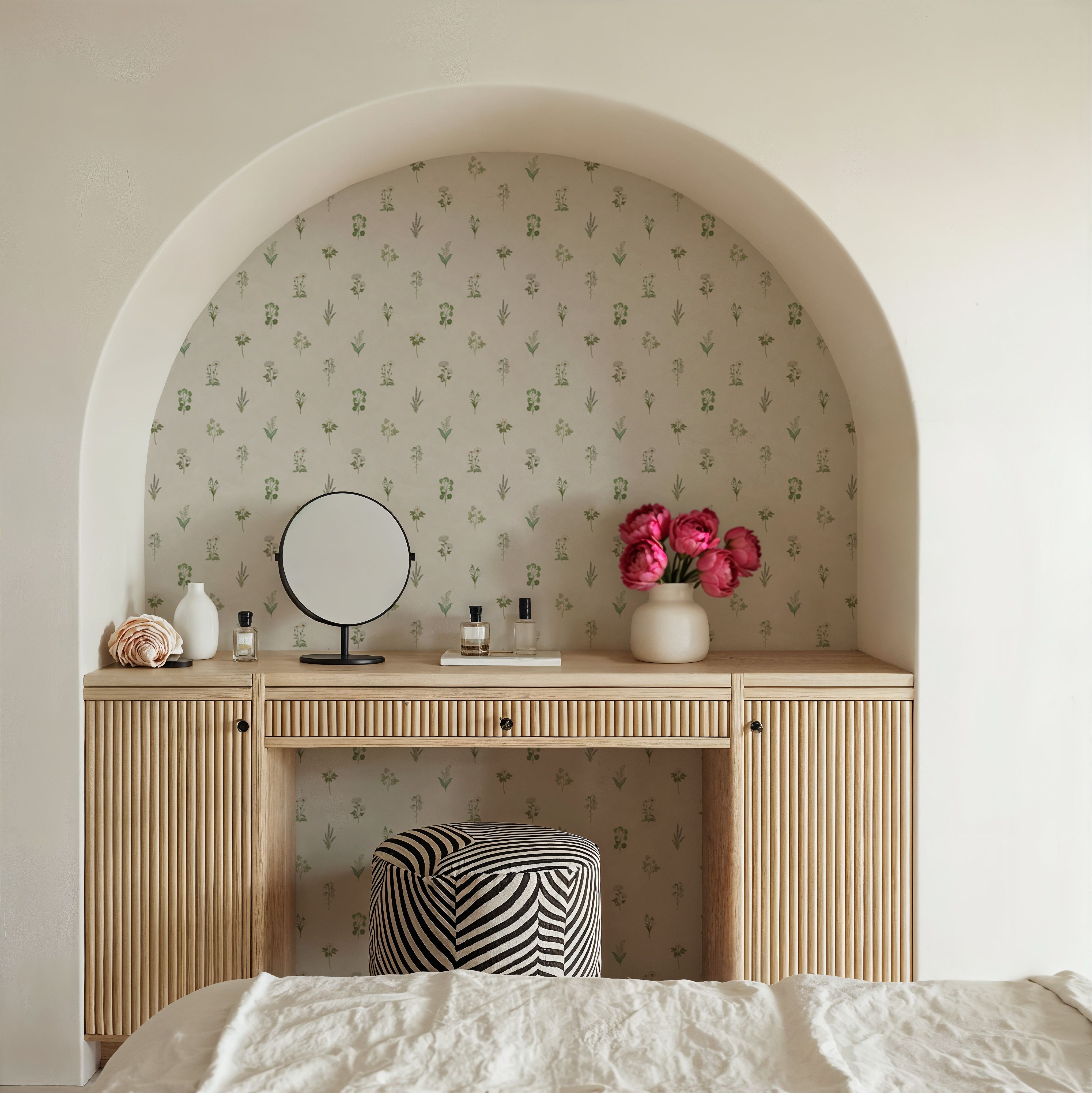 Nordic Flora Ivory Petite, Cloud