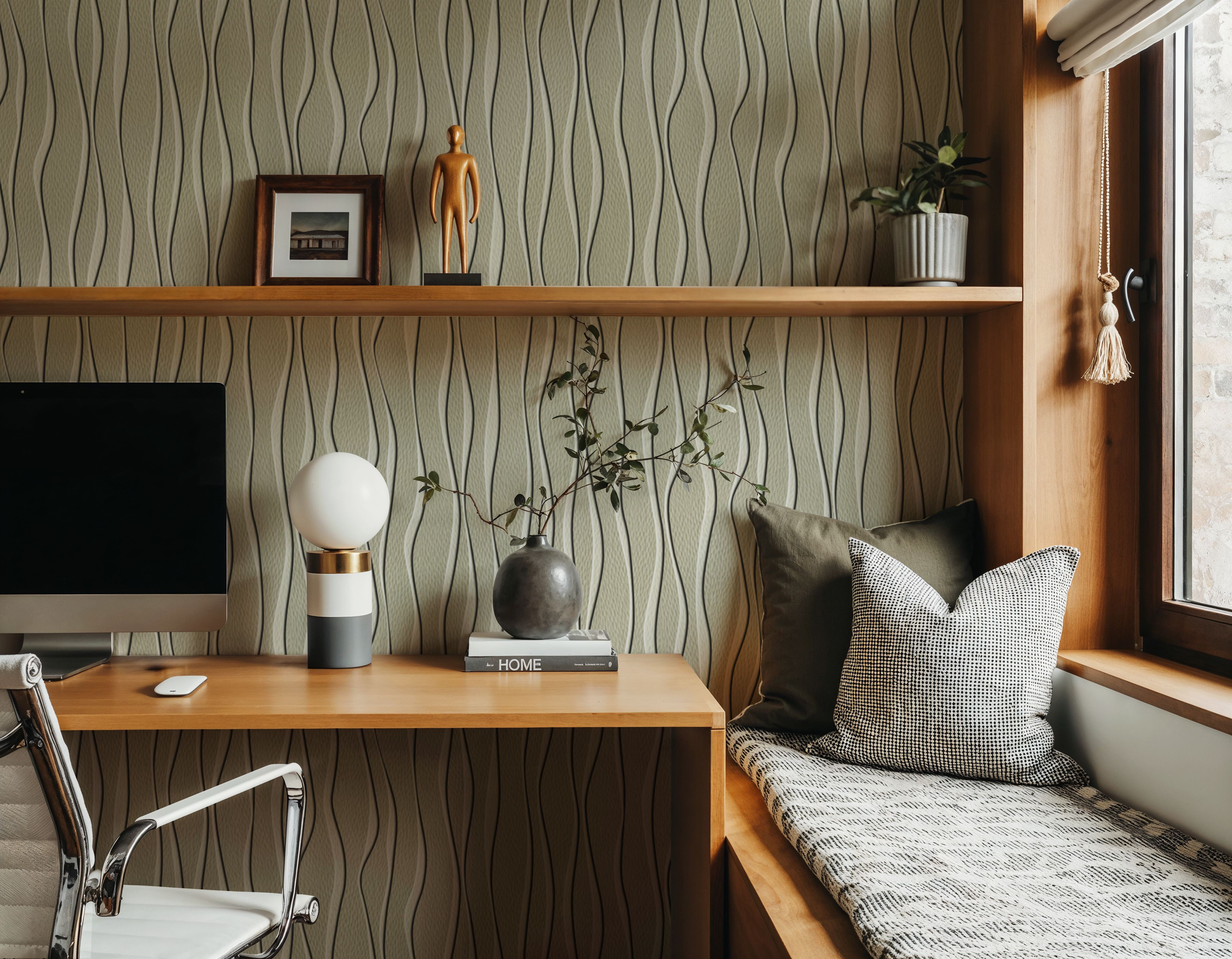 Swaying Lines, Pine Whisper