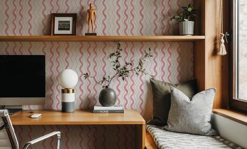 Wavy Stripes, Pink