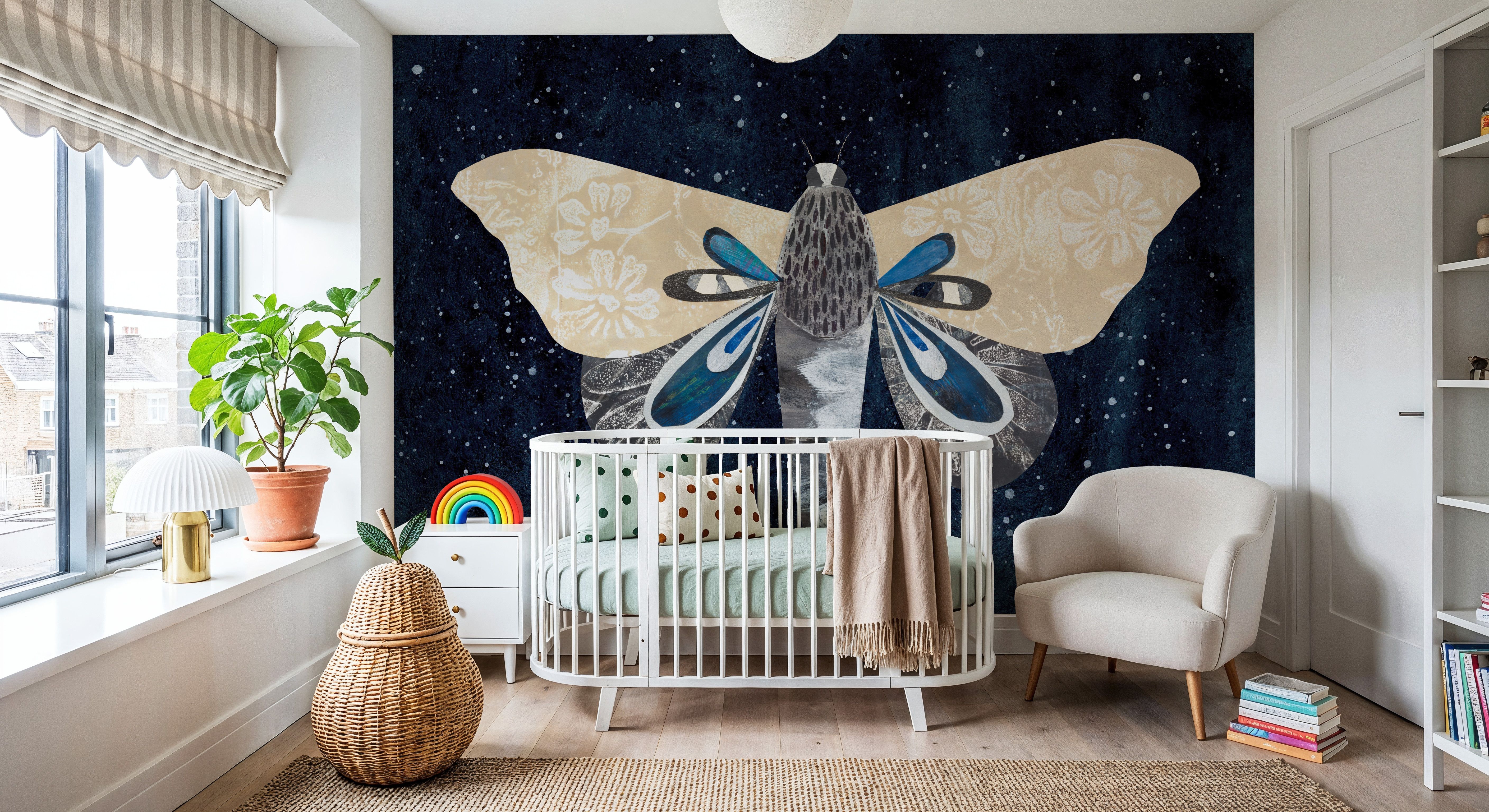 Elegant Moth I, Tapet