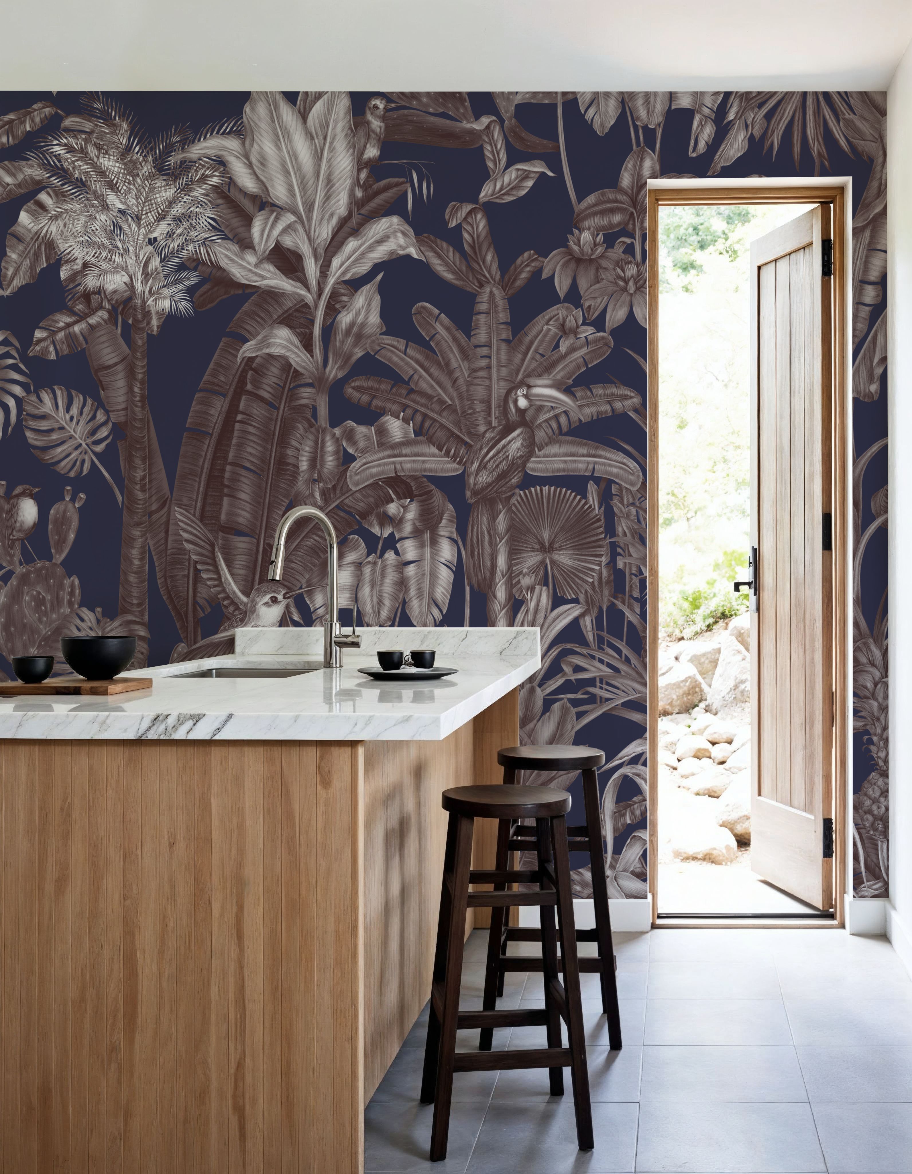 Tropical Wonderland, Eggplant