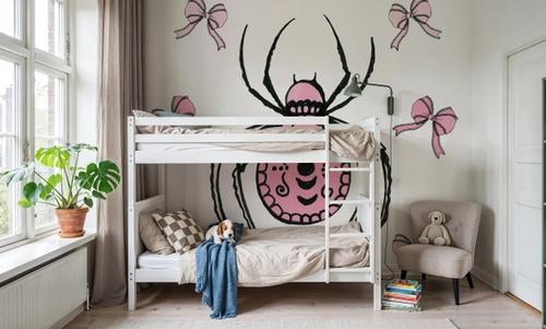 Coquette Spider