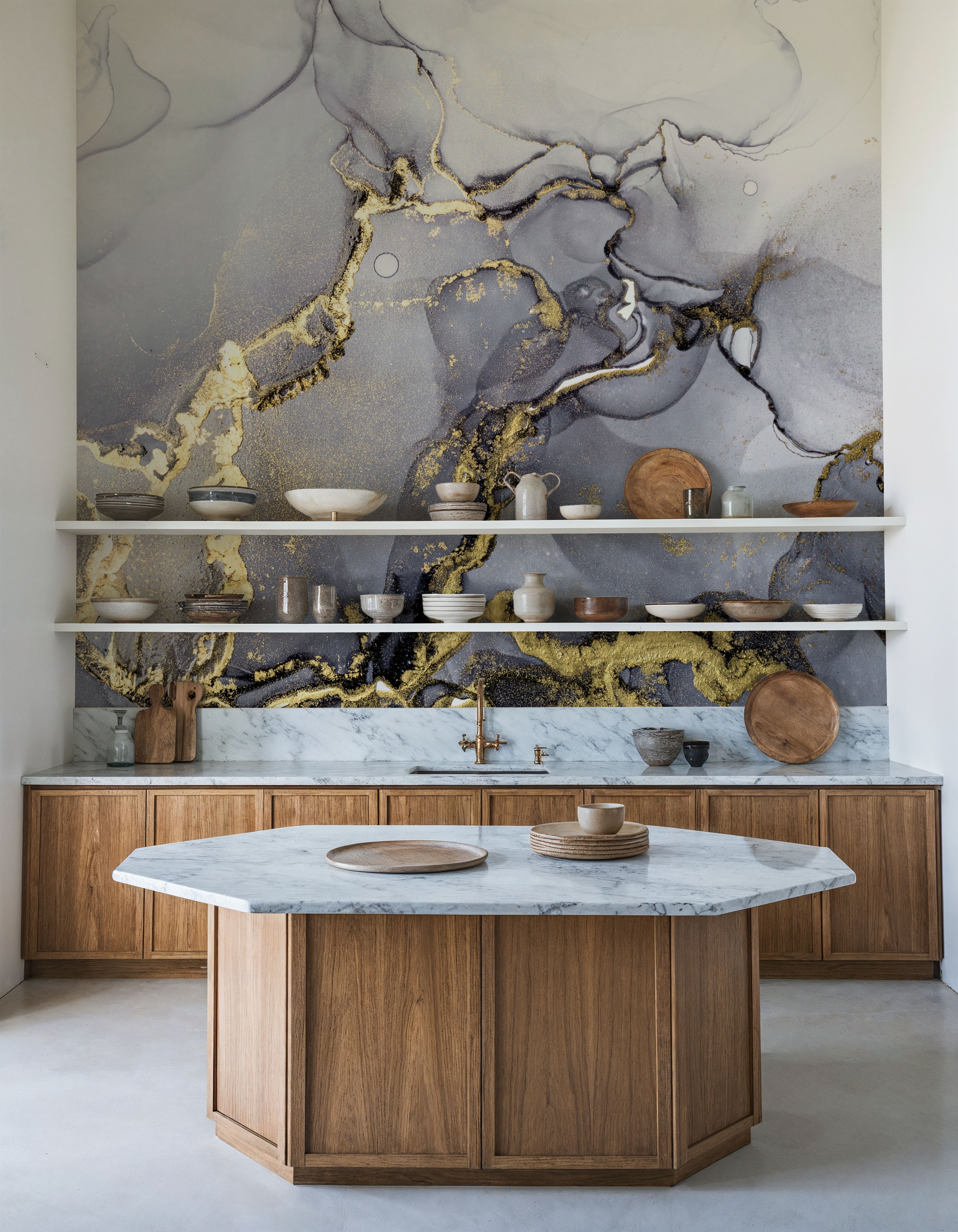 Free-Flow, Stone