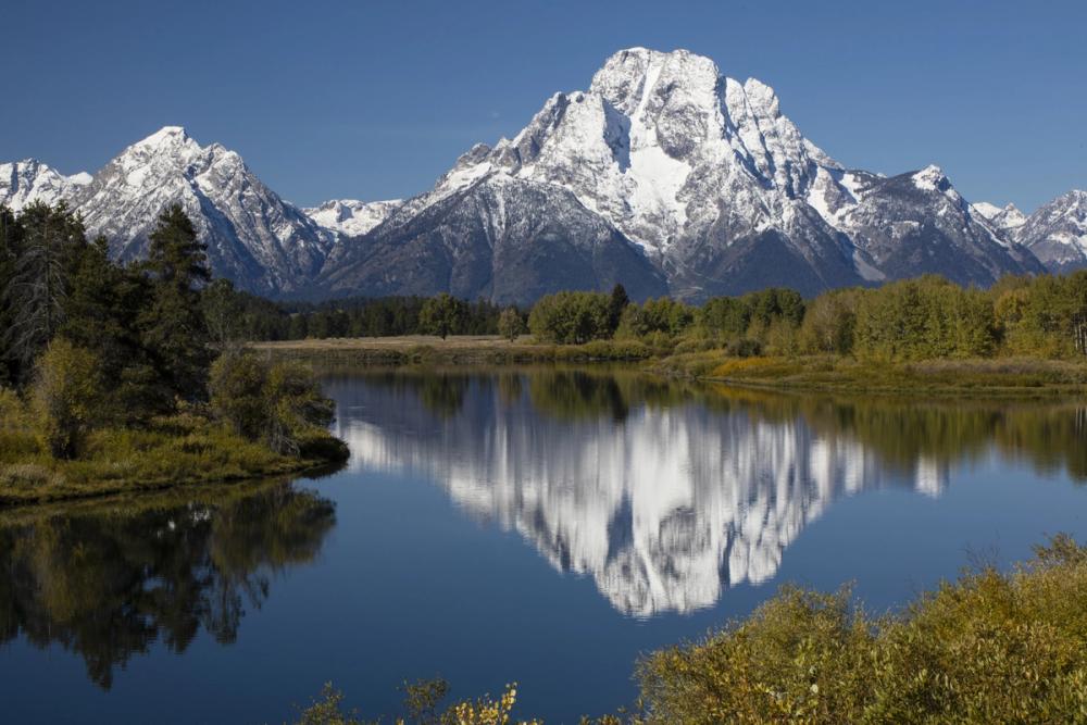 Mountain Mirror Lake