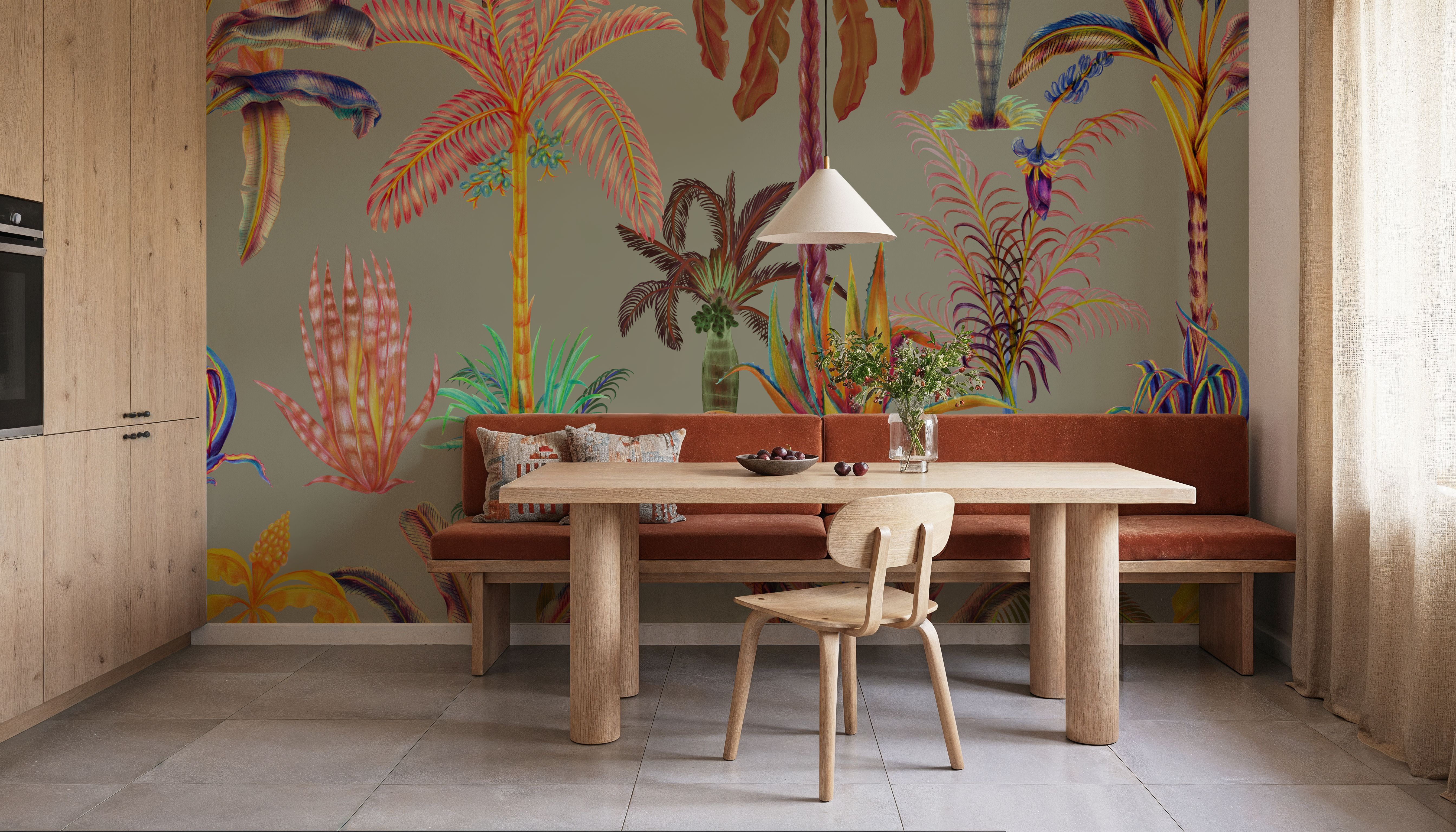 Statement Palms, Laurel