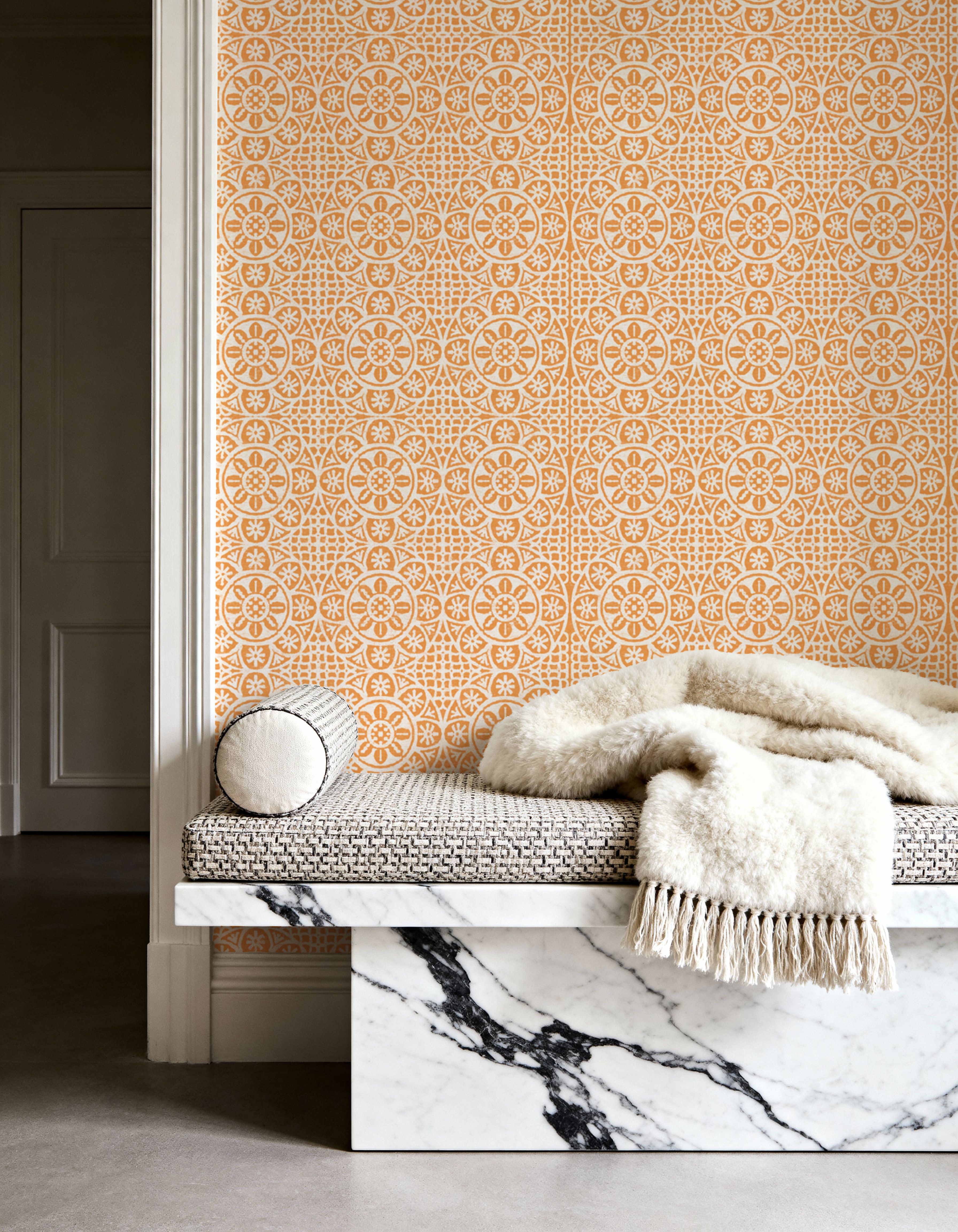 Amadora Symetry Orange, Wallpaper