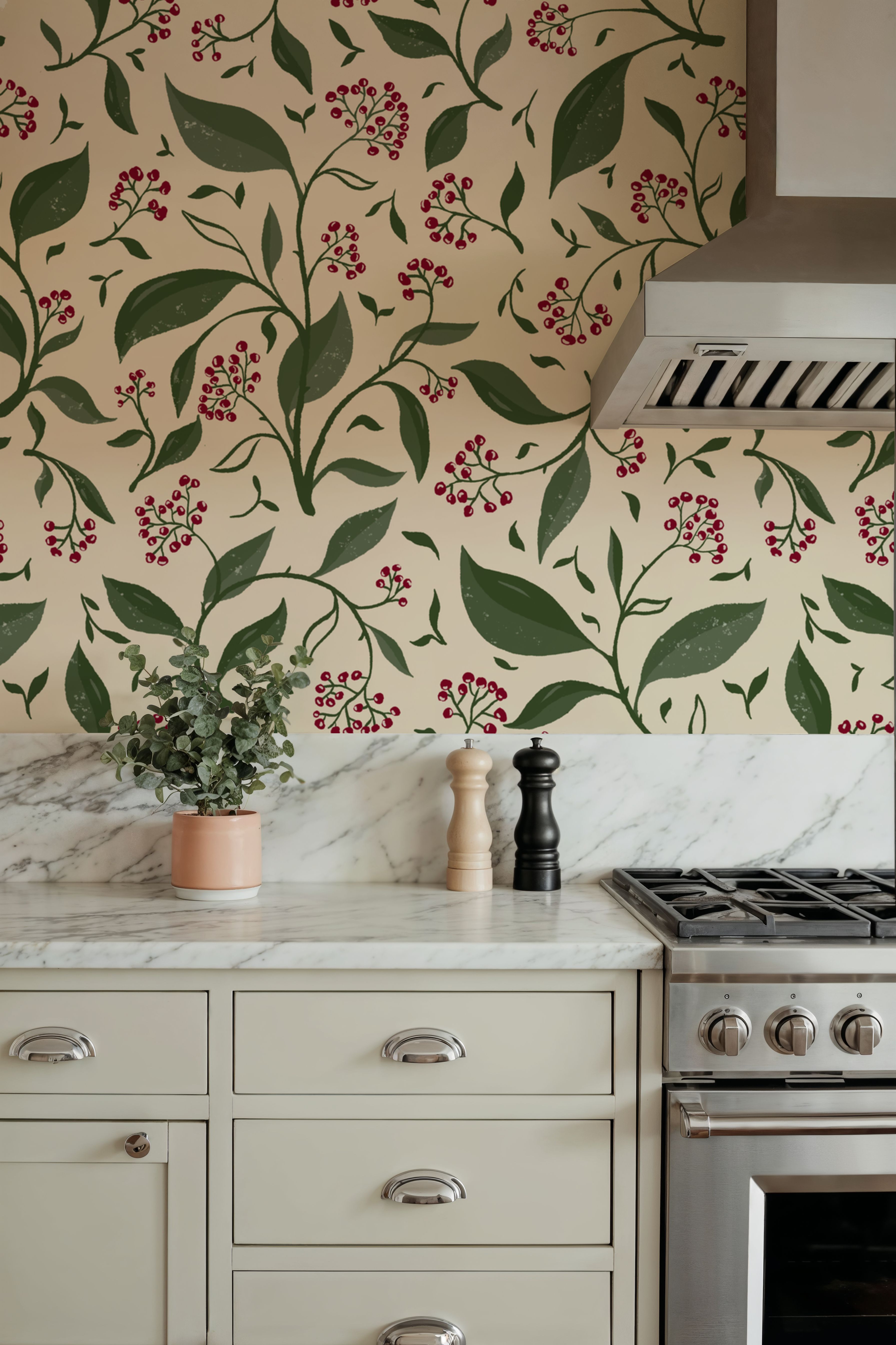 Winter Berries, Cream