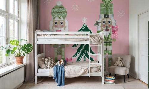 Dreamland Nutcrackers III