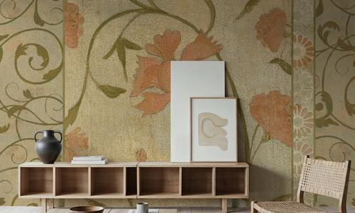 Antique Floral Vine