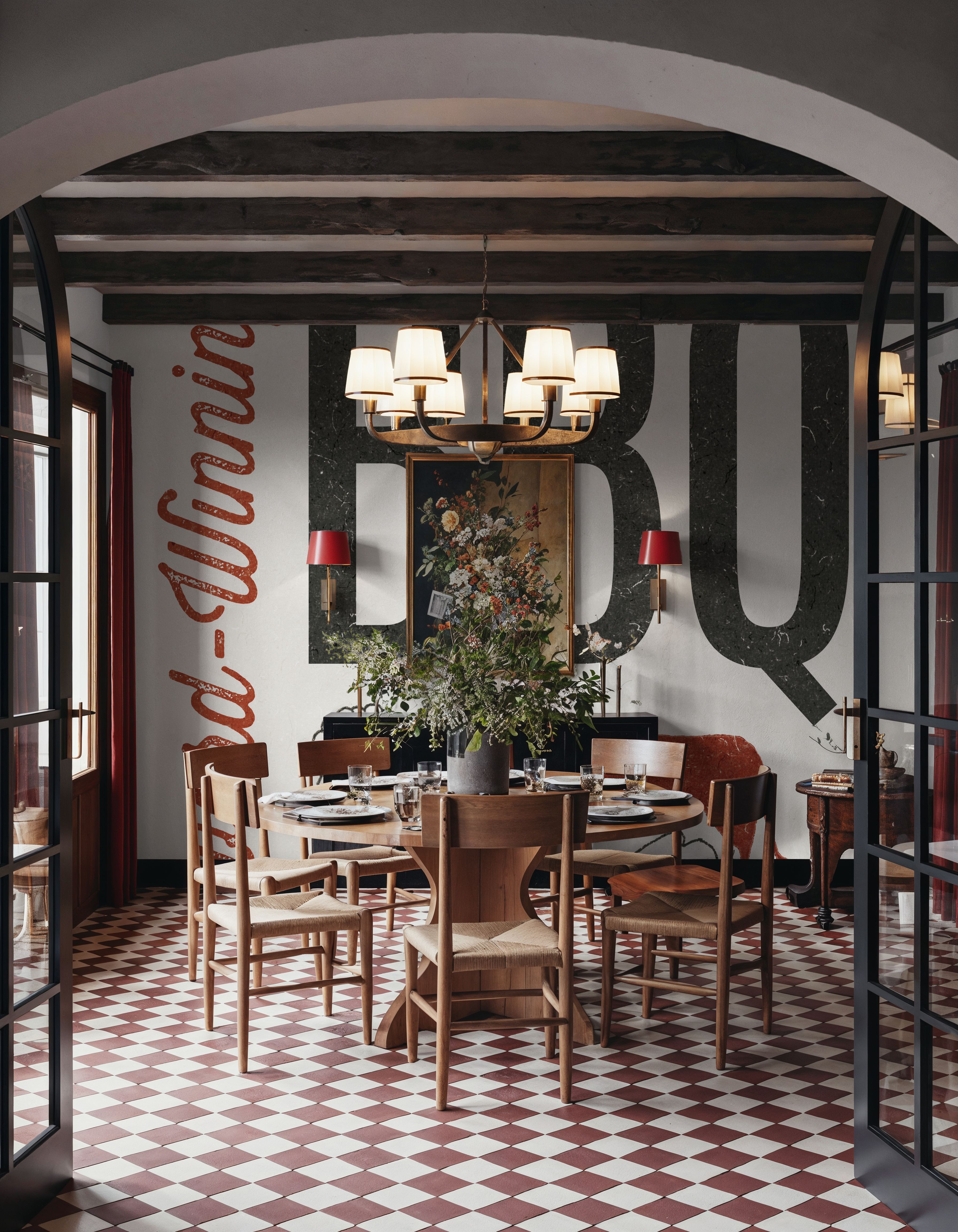 Wall Mural - Retro Food Award Winning BBQ - Farm Animals mural wallpaper - Hallway staircases - Wallism UK - Premium, Textured or Peel & Stick