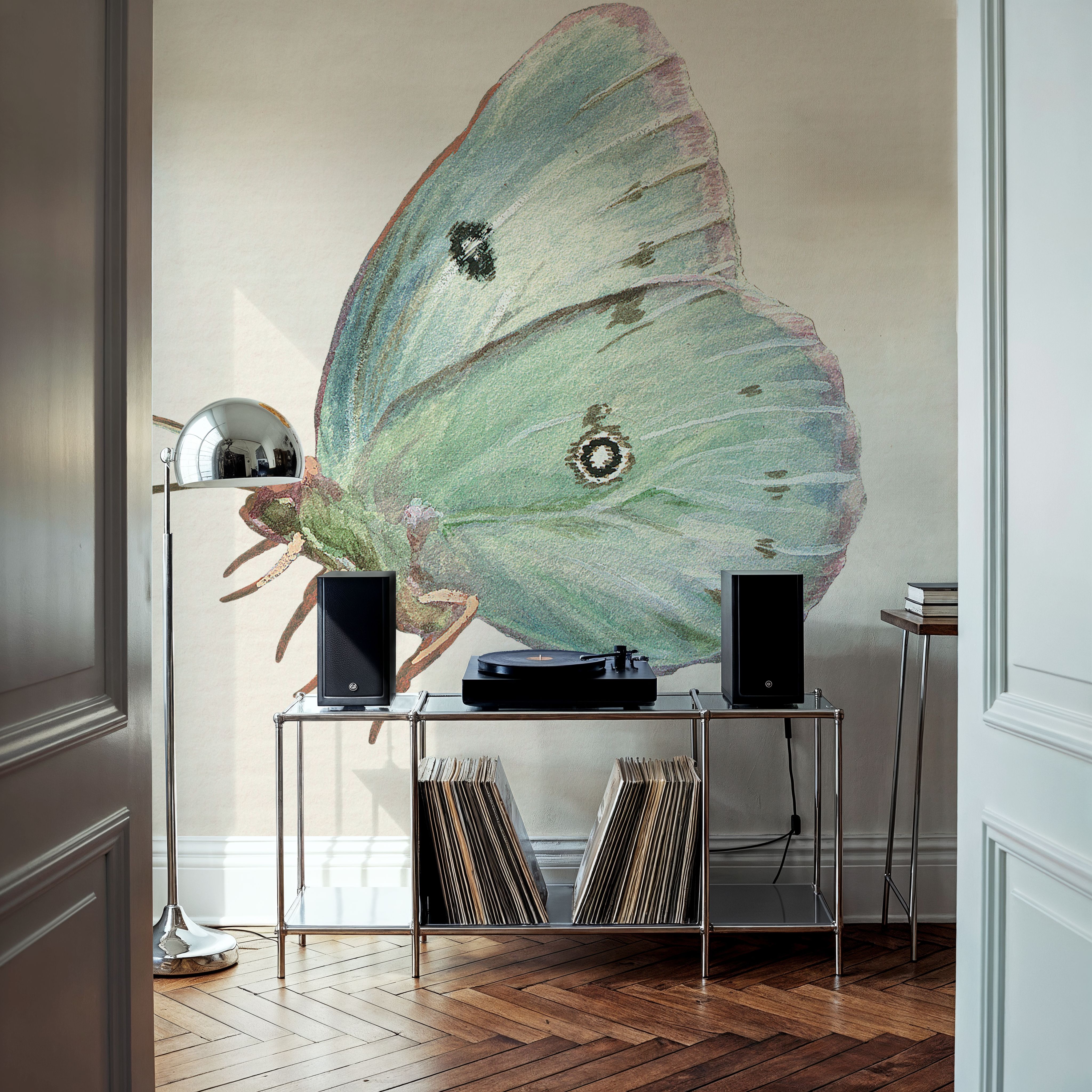 Honeybloom Butterfly IV