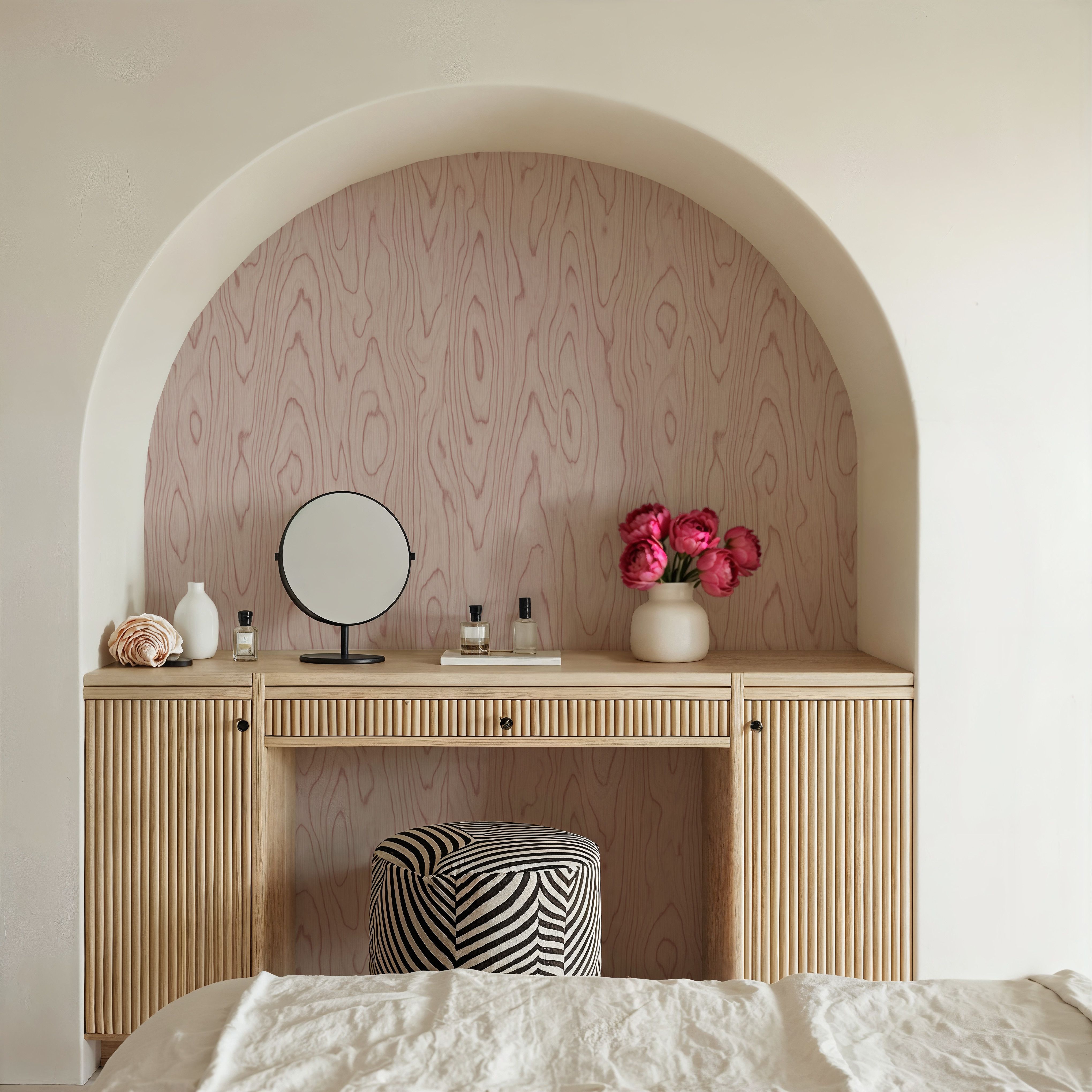 Conoid Grain, Alizarin Pink