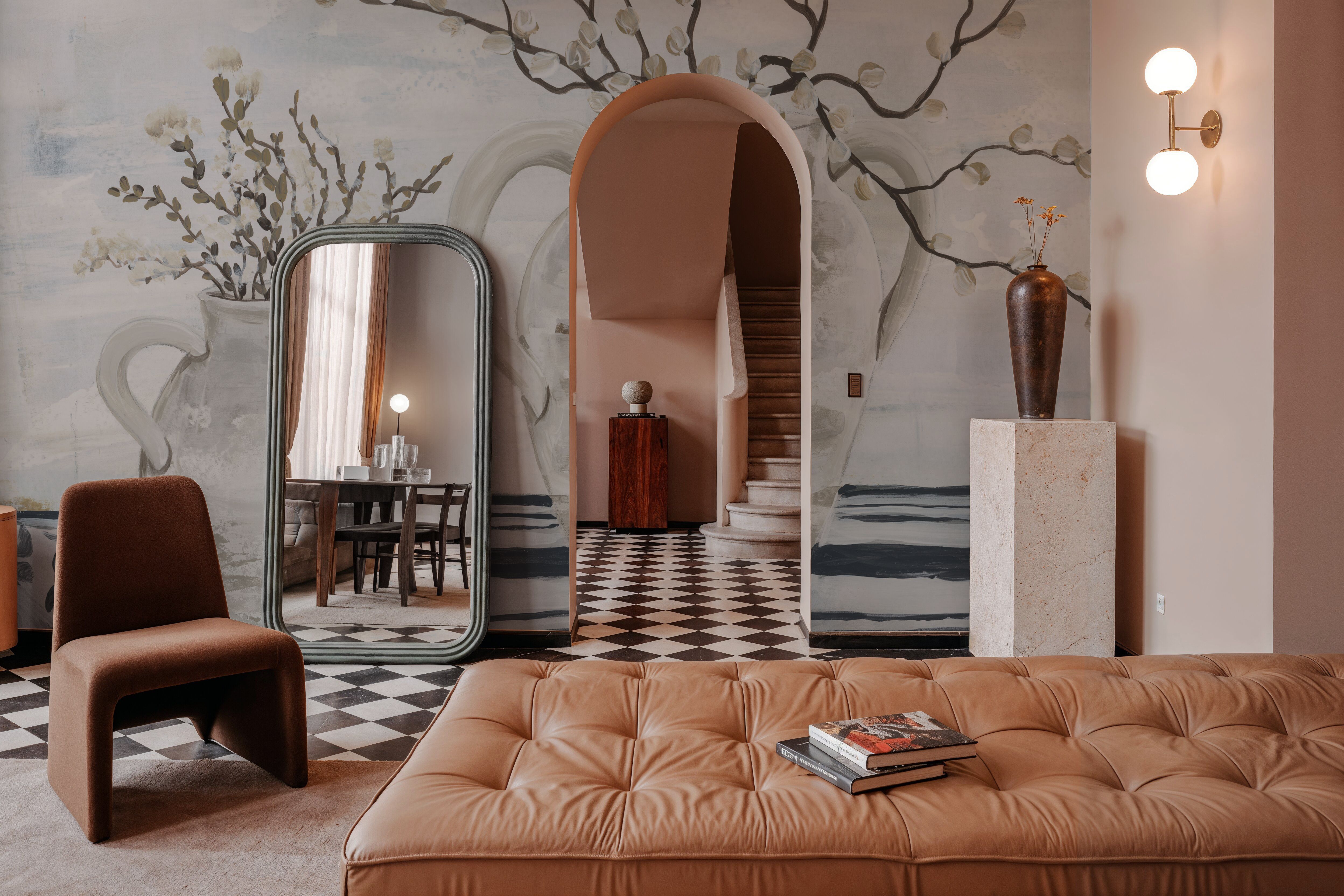 Chantilly Cottage Jugs B&W, Wallpaper