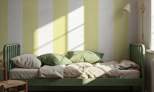 Scalloped Circus Stripes, Yellow