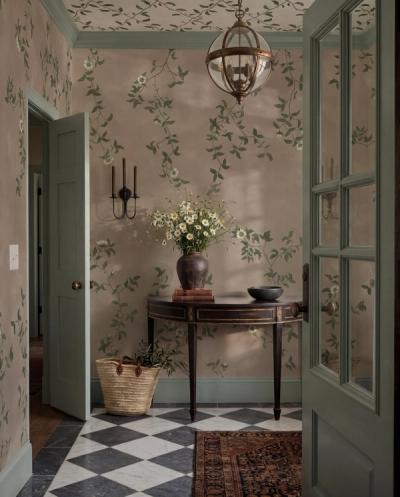 Wallpaper for a north-facing room: choosing color in cooler daylight