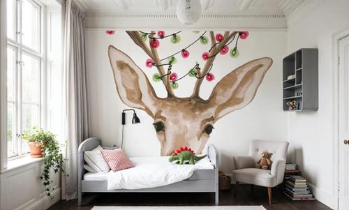 Light Tangled Reindeer