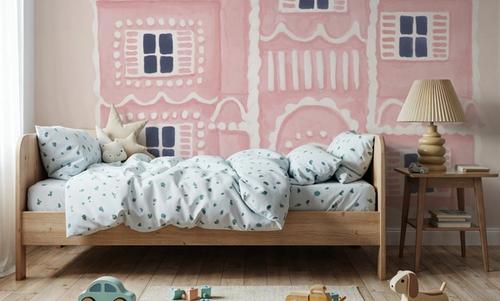 Gingerbread Dream House I Pink