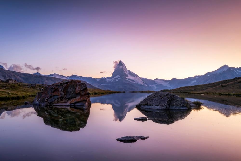 Matterhorn Reflections Pink
