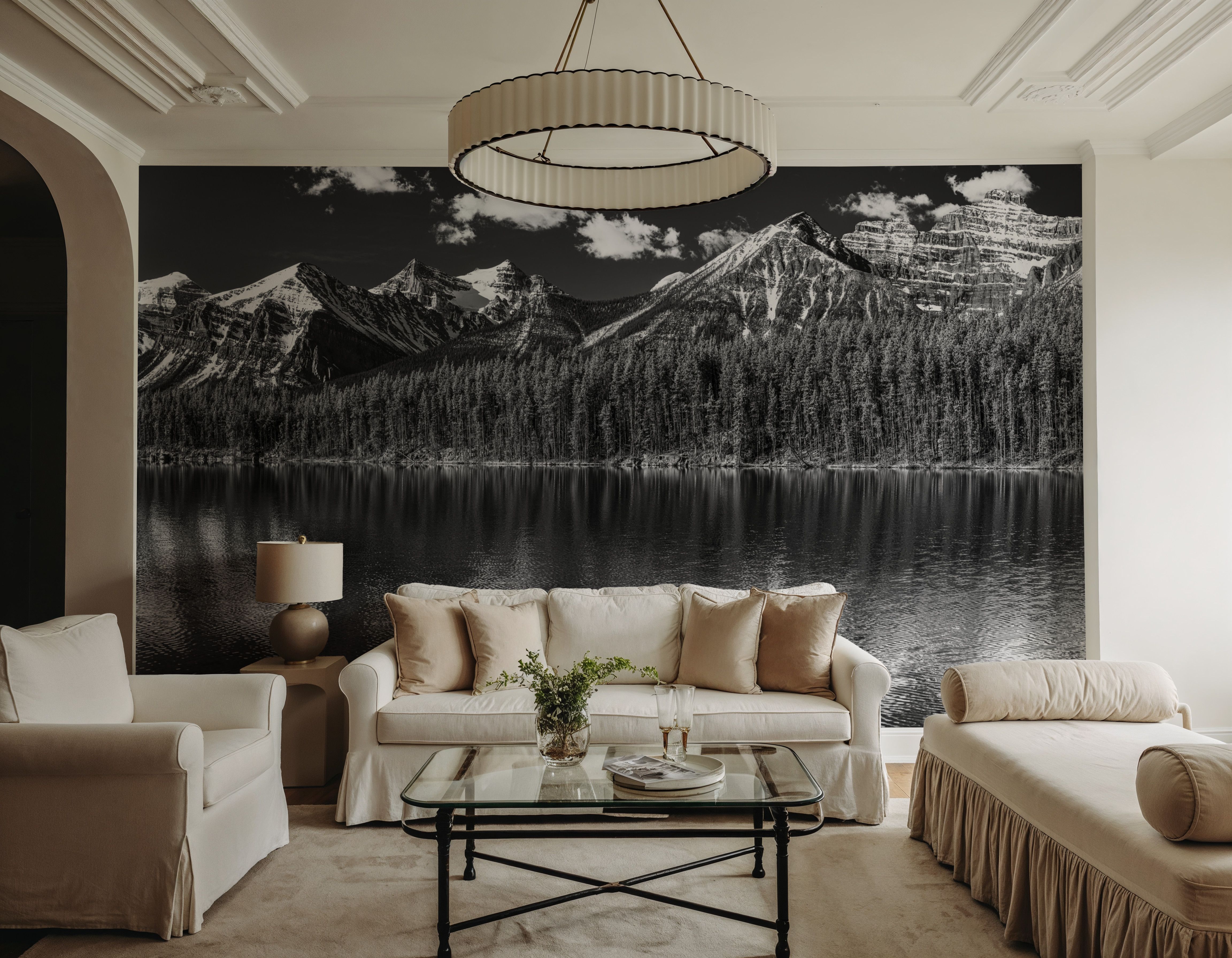 Lake Louise BW, Wallpaper