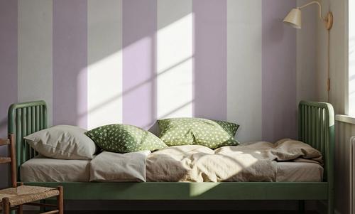 Scalloped Circus Stripes, Lavender