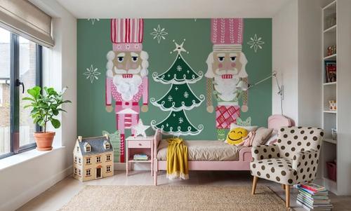 Dreamland Nutcrackers V