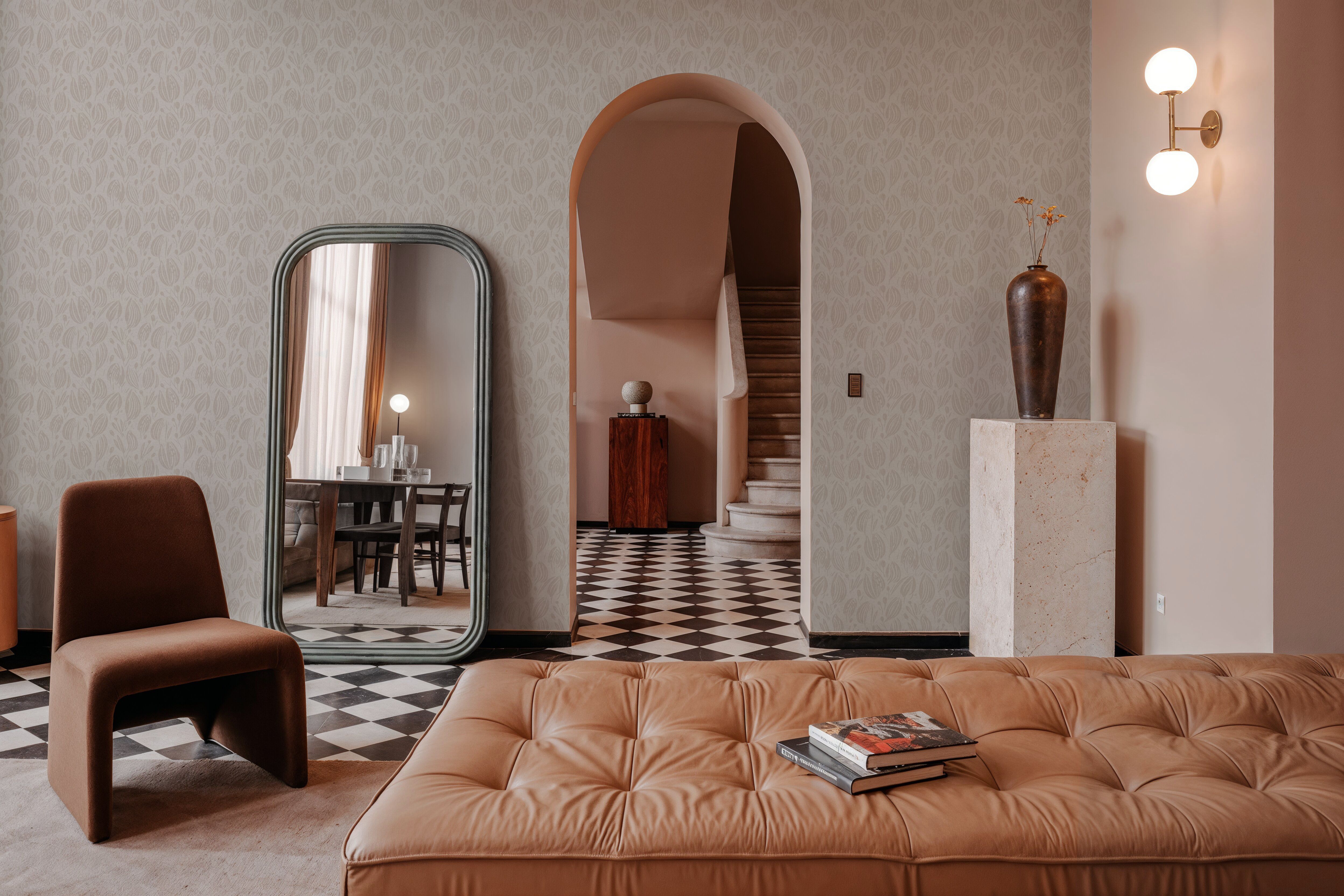 Gent, Sand and White Tonal