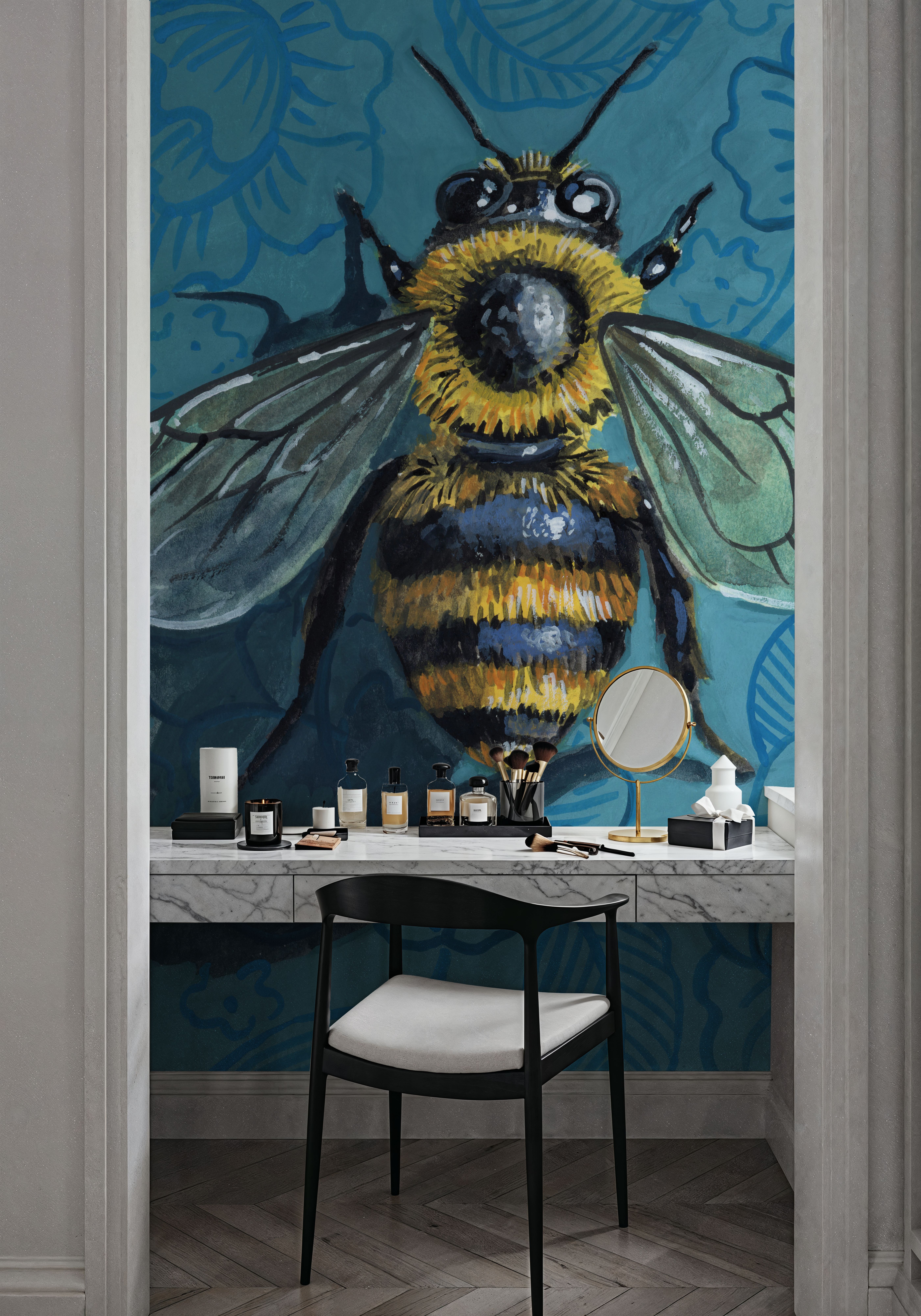 Eavesdropping Bee