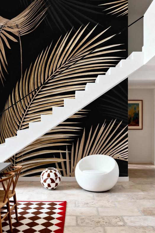 Bright Palms, Black